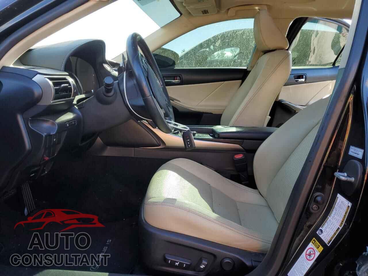 LEXUS IS 2014 - JTHCF1D2XE5014459