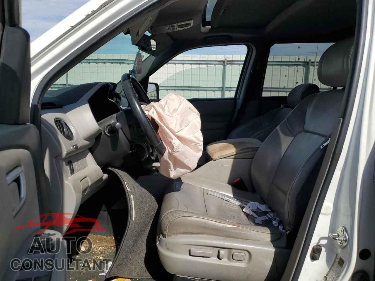 HONDA PILOT 2013 - 5FNYF3H55DB039791