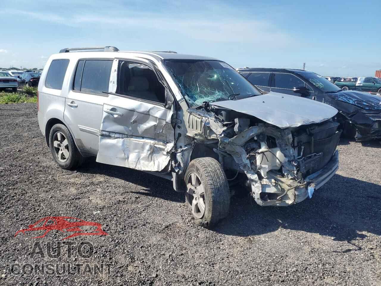 HONDA PILOT 2011 - 5FNYF3H44BB037521