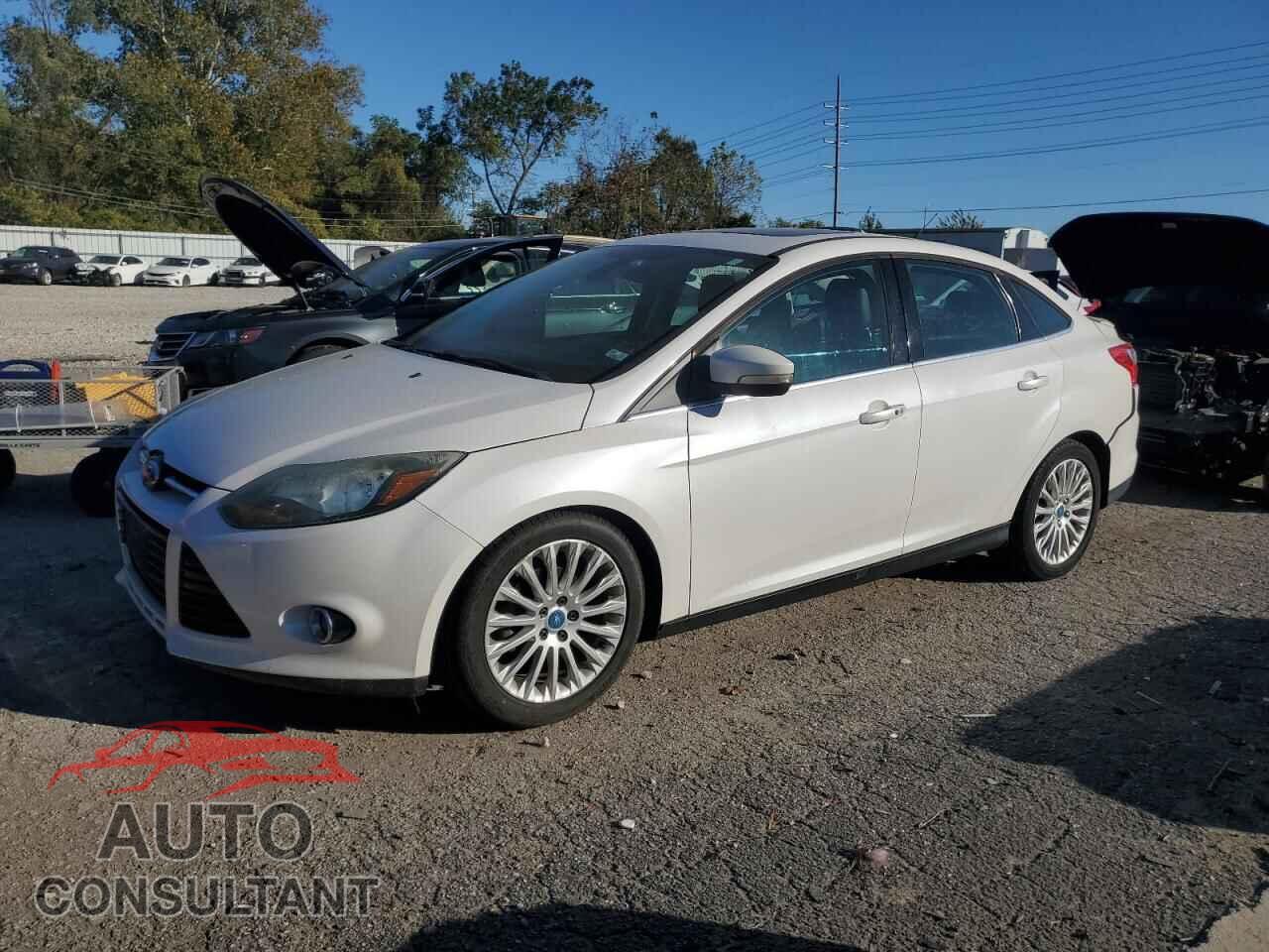 FORD FOCUS 2012 - 1FAHP3J22CL195012