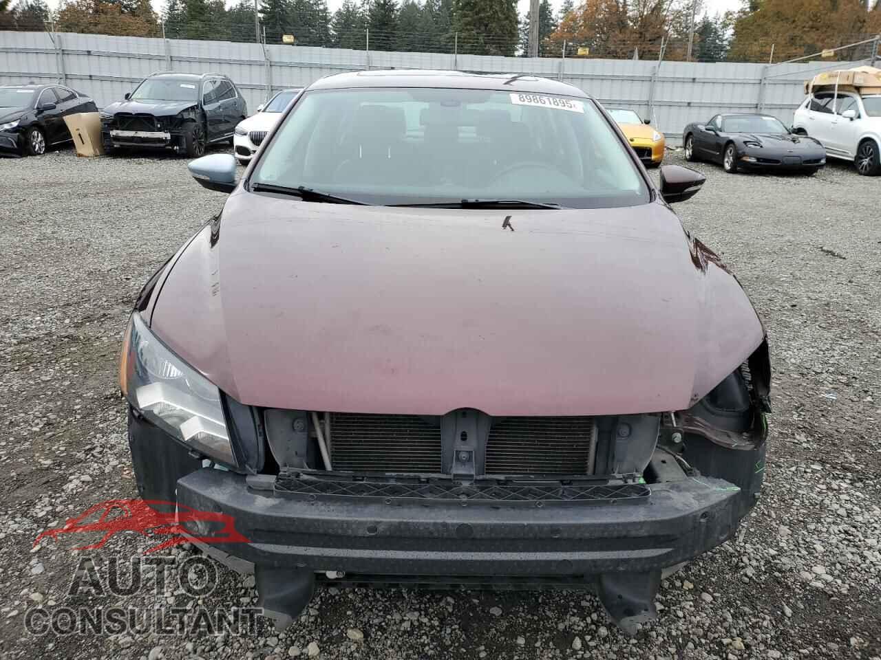 VOLKSWAGEN PASSAT 2012 - 1VWBP7A30CC053299