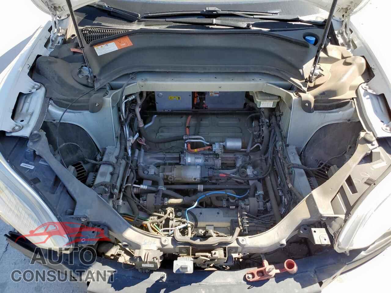 TESLA MODEL S 2014 - 5YJSA1S13EFP66086