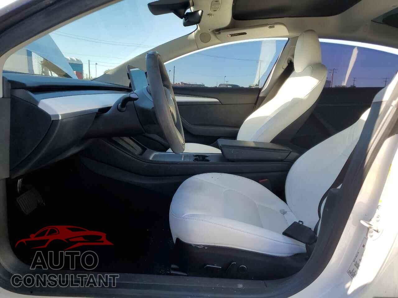 TESLA MODEL 3 2023 - 5YJ3E1EA8PF552184
