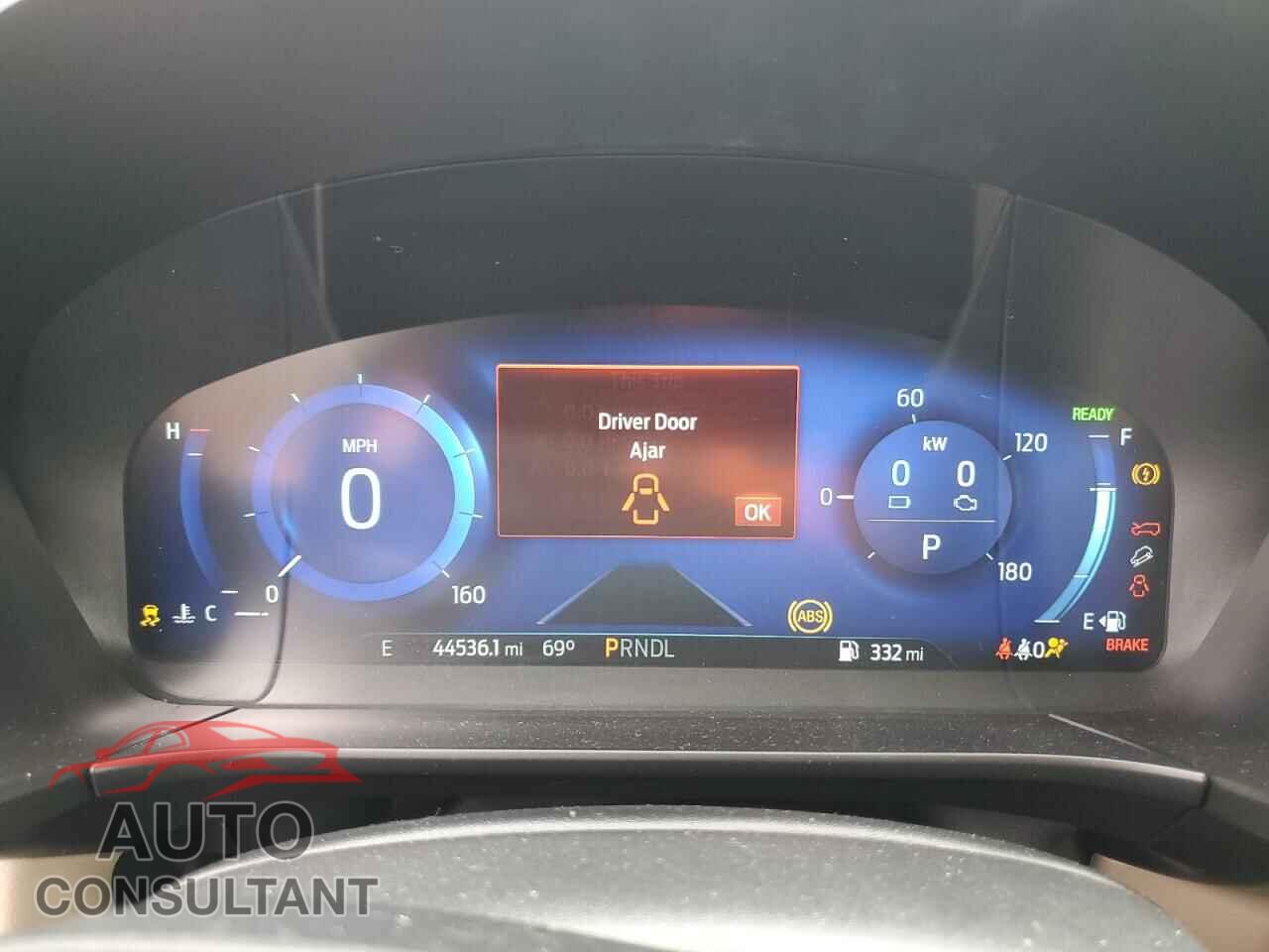 FORD ESCAPE 2020 - 1FMCU0DZ2LUA11343