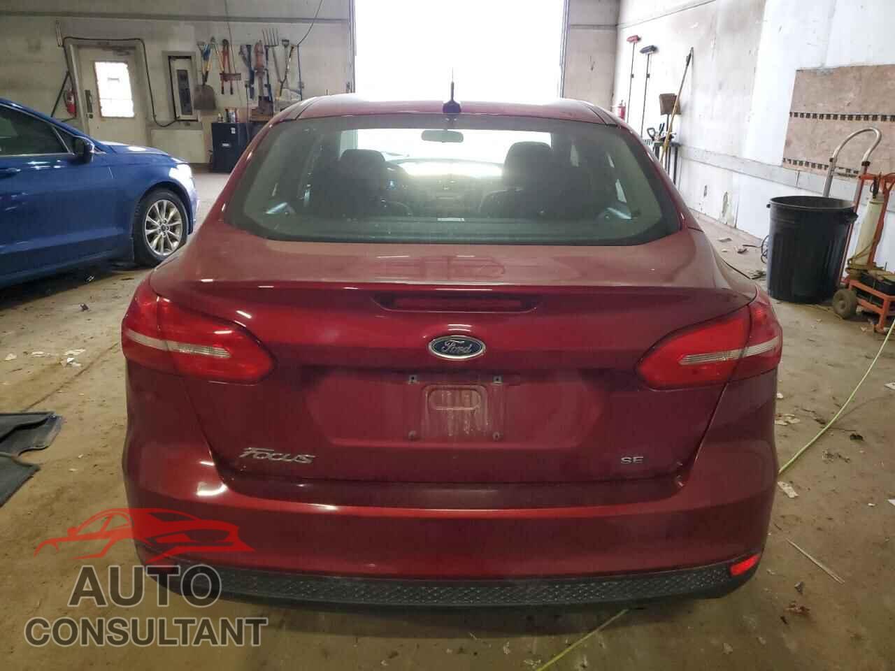 FORD FOCUS 2017 - 1FADP3F24HL339982