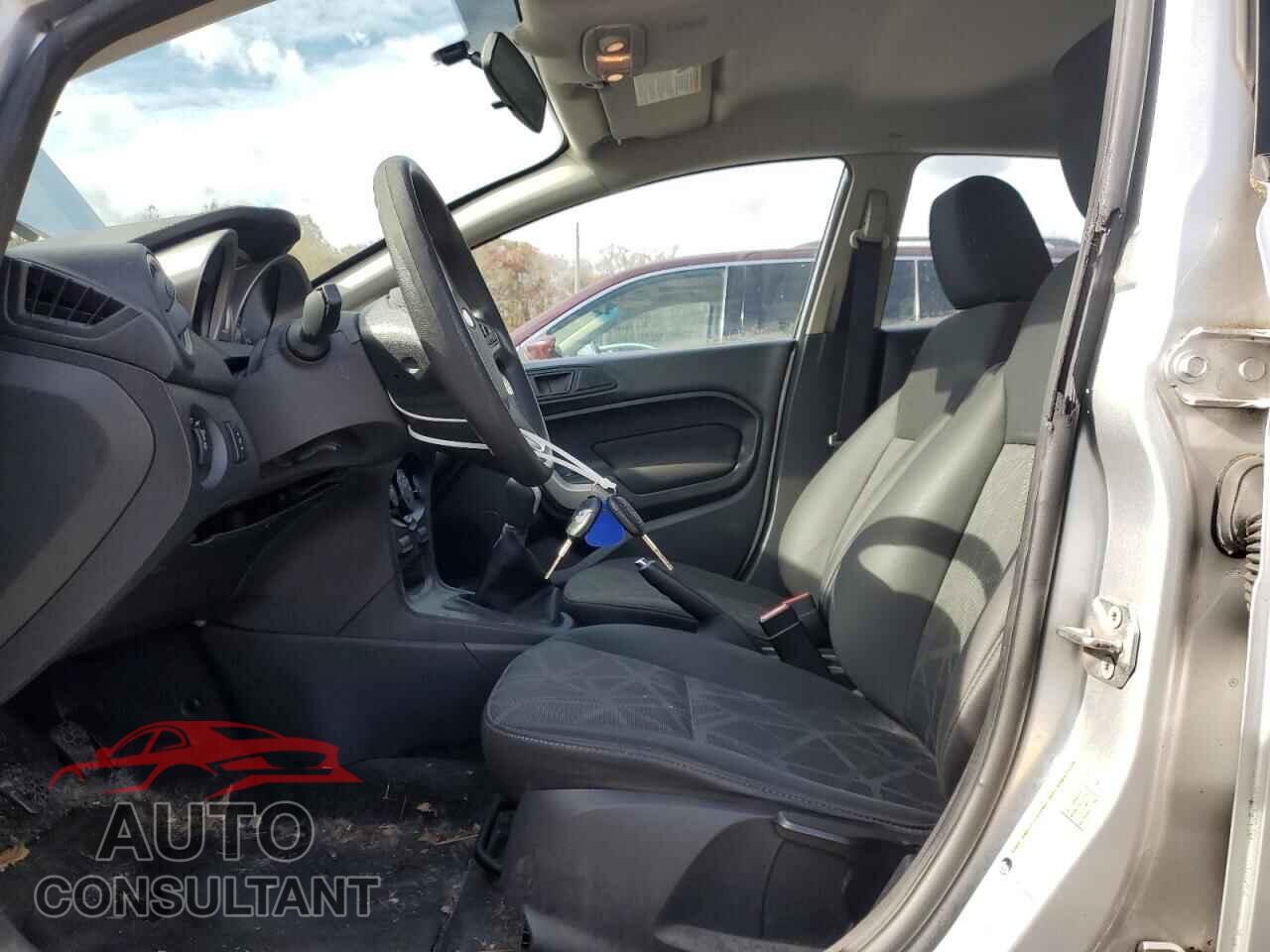 FORD FIESTA 2012 - 3FADP4EJ5CM145175