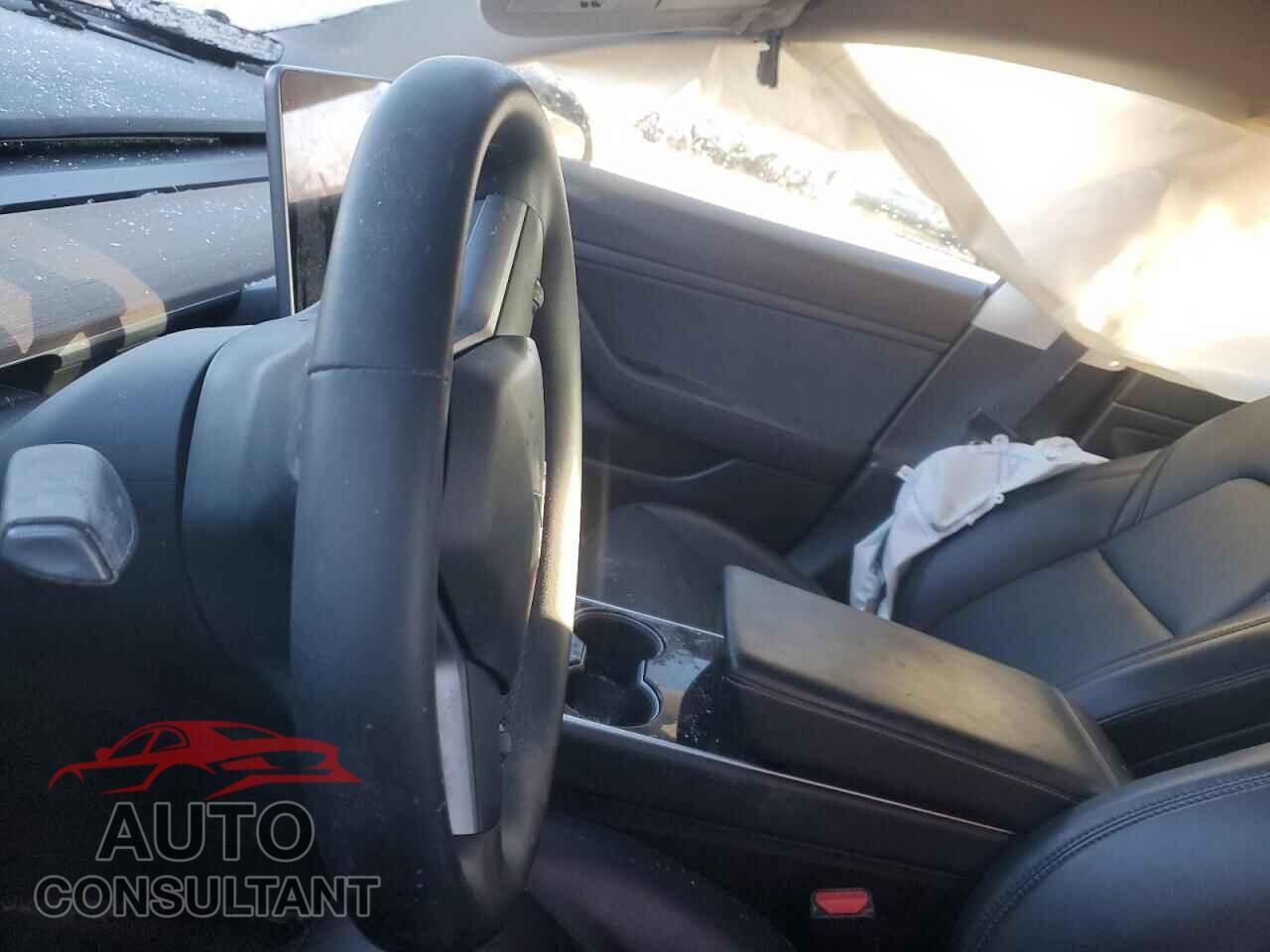 TESLA MODEL 3 2020 - 5YJ3E1EA9LF803529