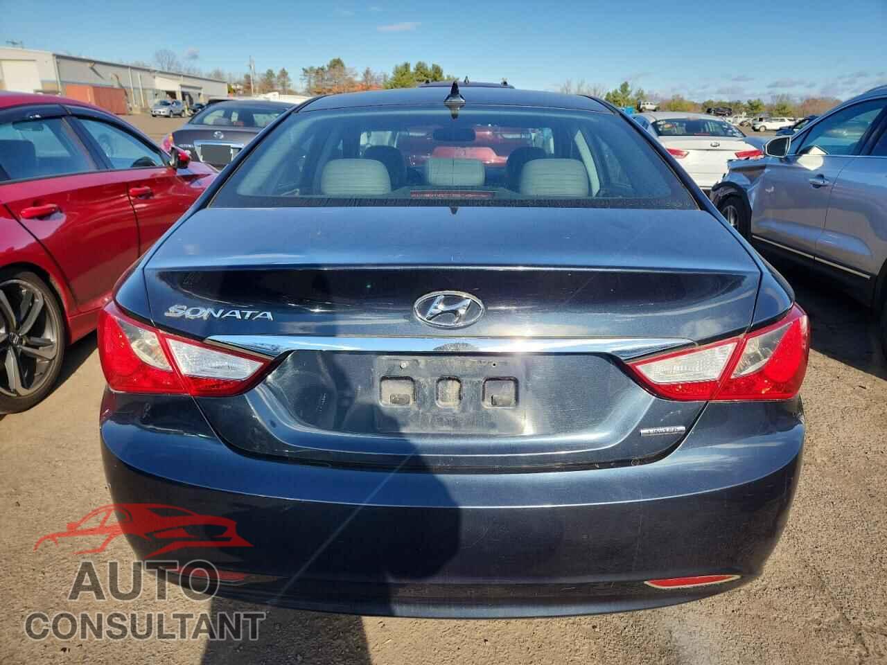 HYUNDAI SONATA 2011 - 5NPEC4AC2BH106971
