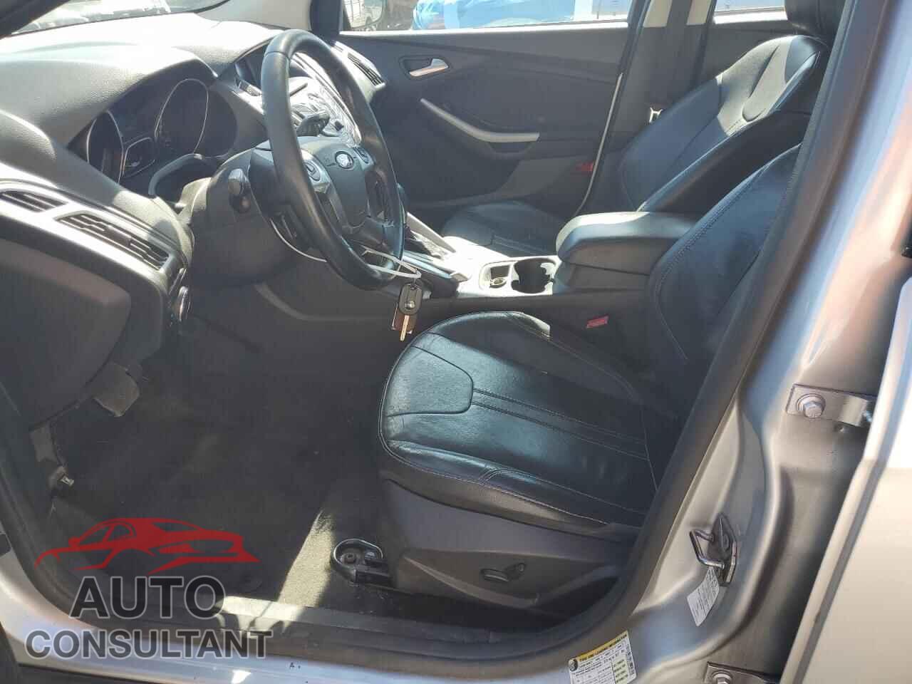 FORD FOCUS 2013 - 1FADP3F25DL285439