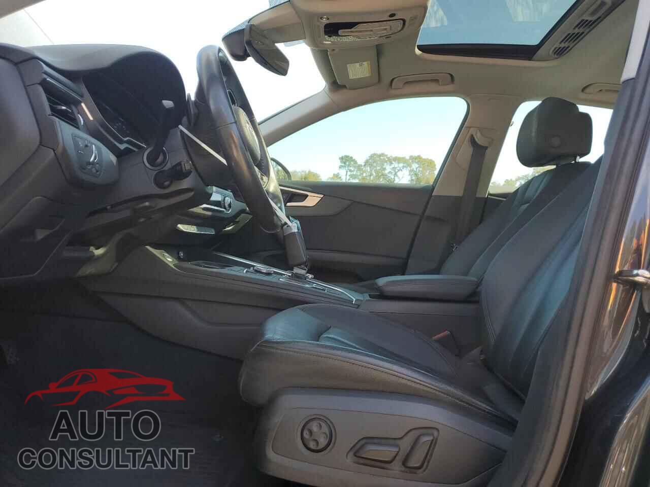 AUDI A4 2019 - WAUGMAF42KN006971