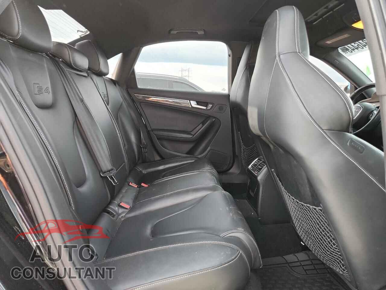 AUDI S4/RS4 2012 - WAUBGAFL0CA030641