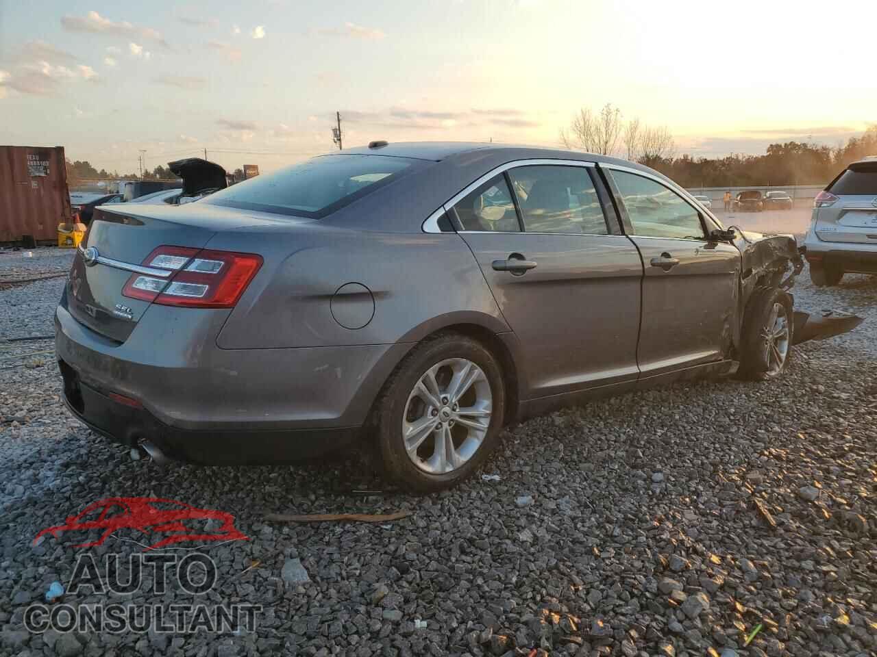 FORD TAURUS 2013 - 1FAHP2E89DG167551