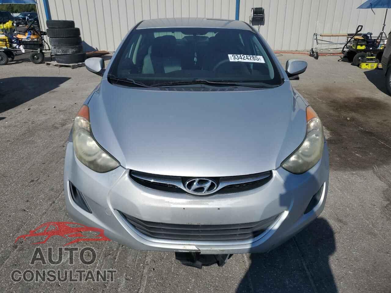 HYUNDAI ELANTRA 2011 - 5NPDH4AE2BH025791