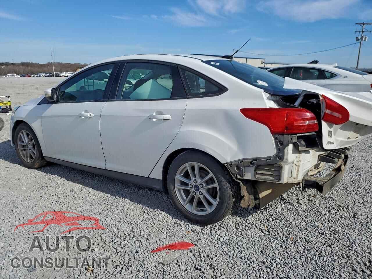 FORD FOCUS 2015 - 1FADP3F20FL204155