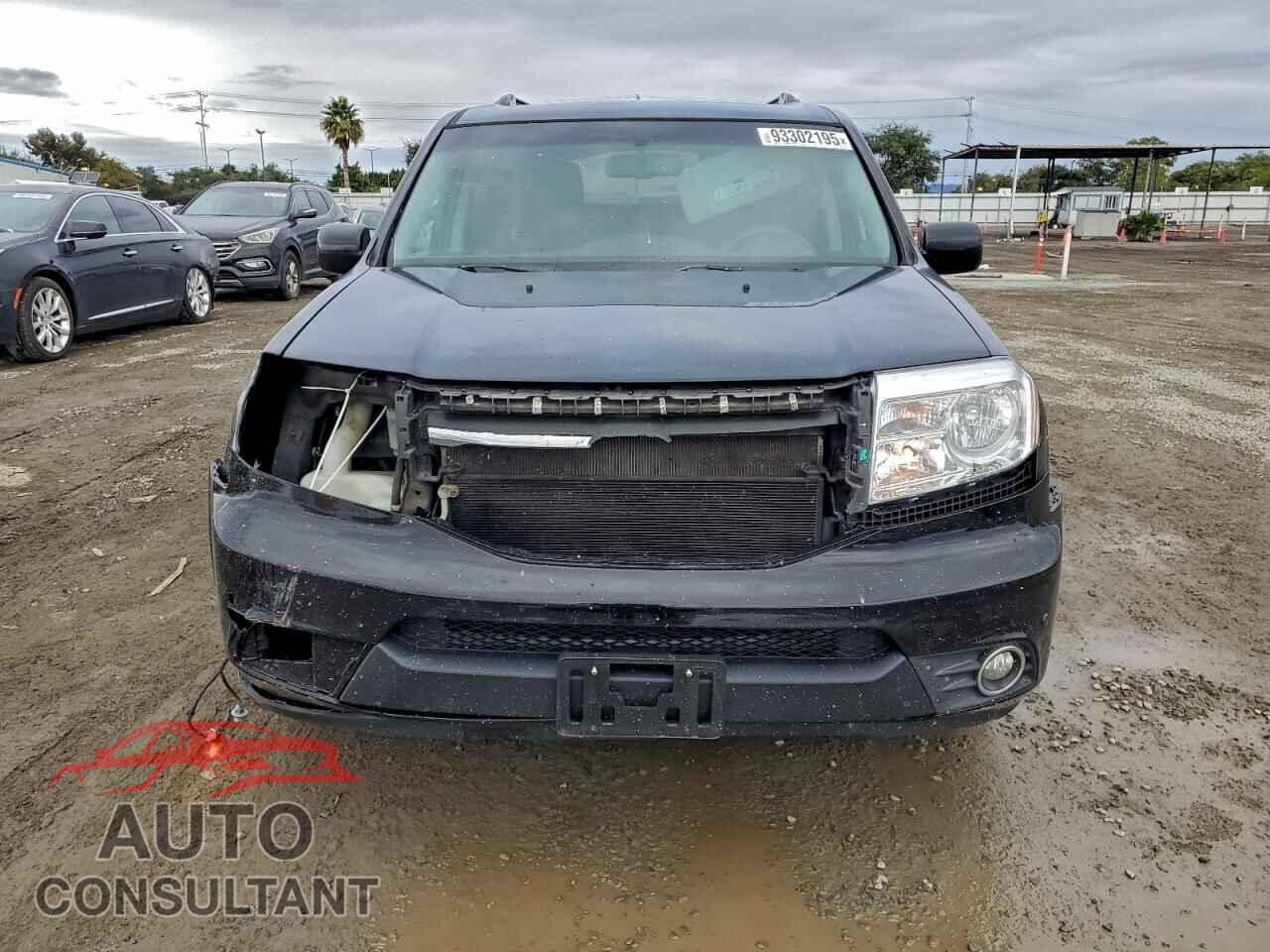 HONDA PILOT 2013 - 5FNYF3H92DB031649