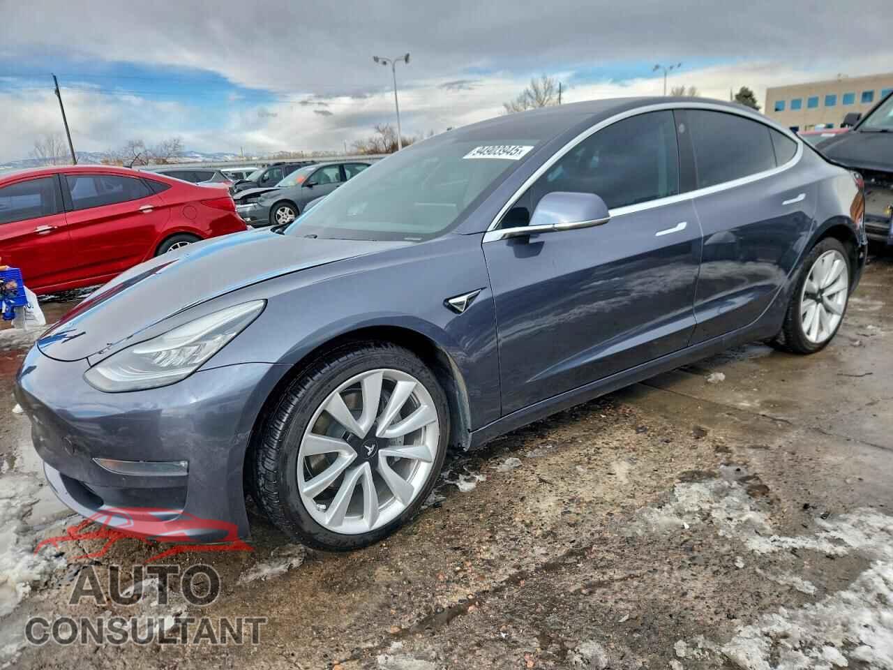 TESLA MODEL 3 2019 - 5YJ3E1EB6KF205938