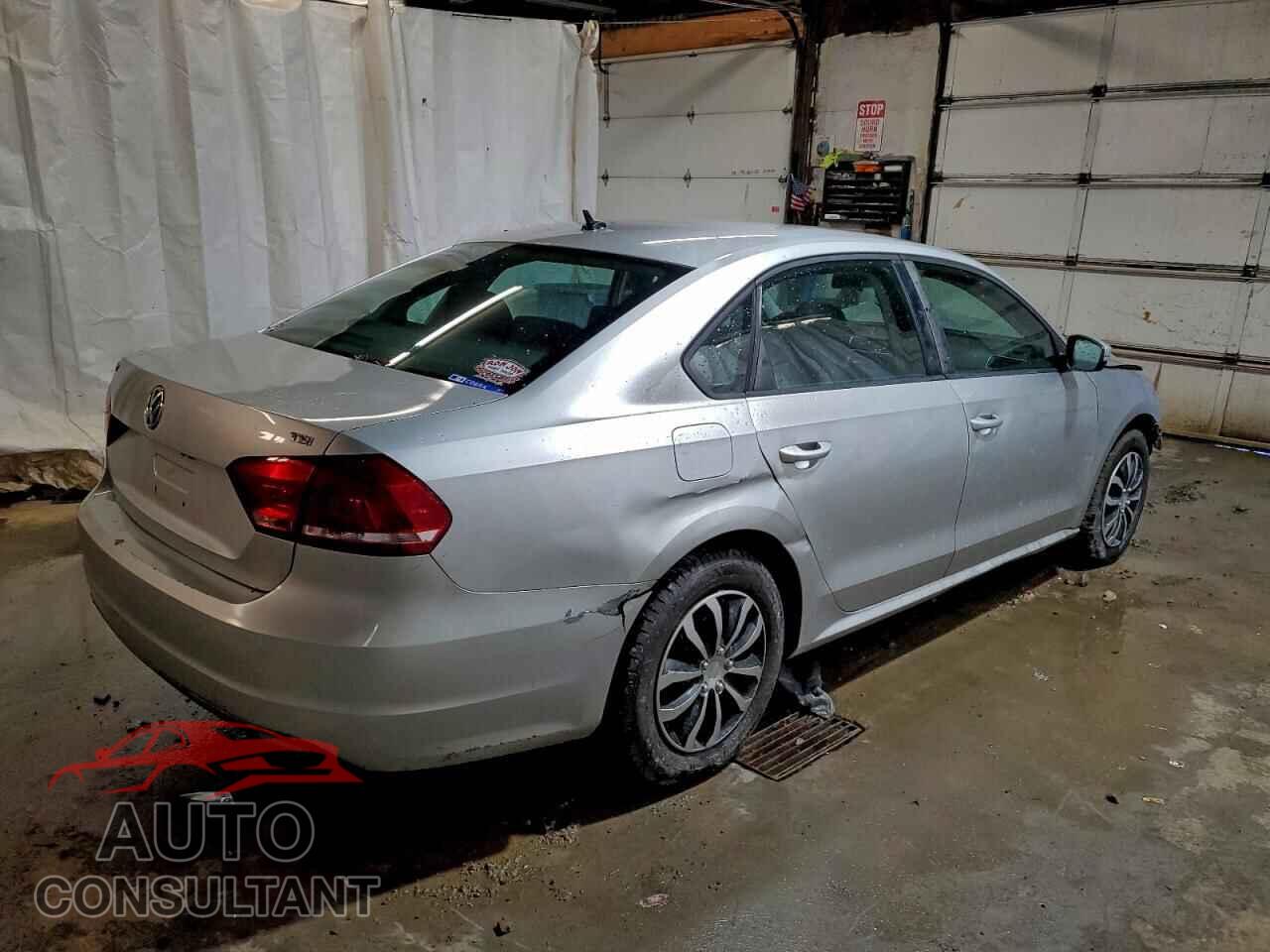 VOLKSWAGEN PASSAT 2014 - 1VWAT7A36EC065578