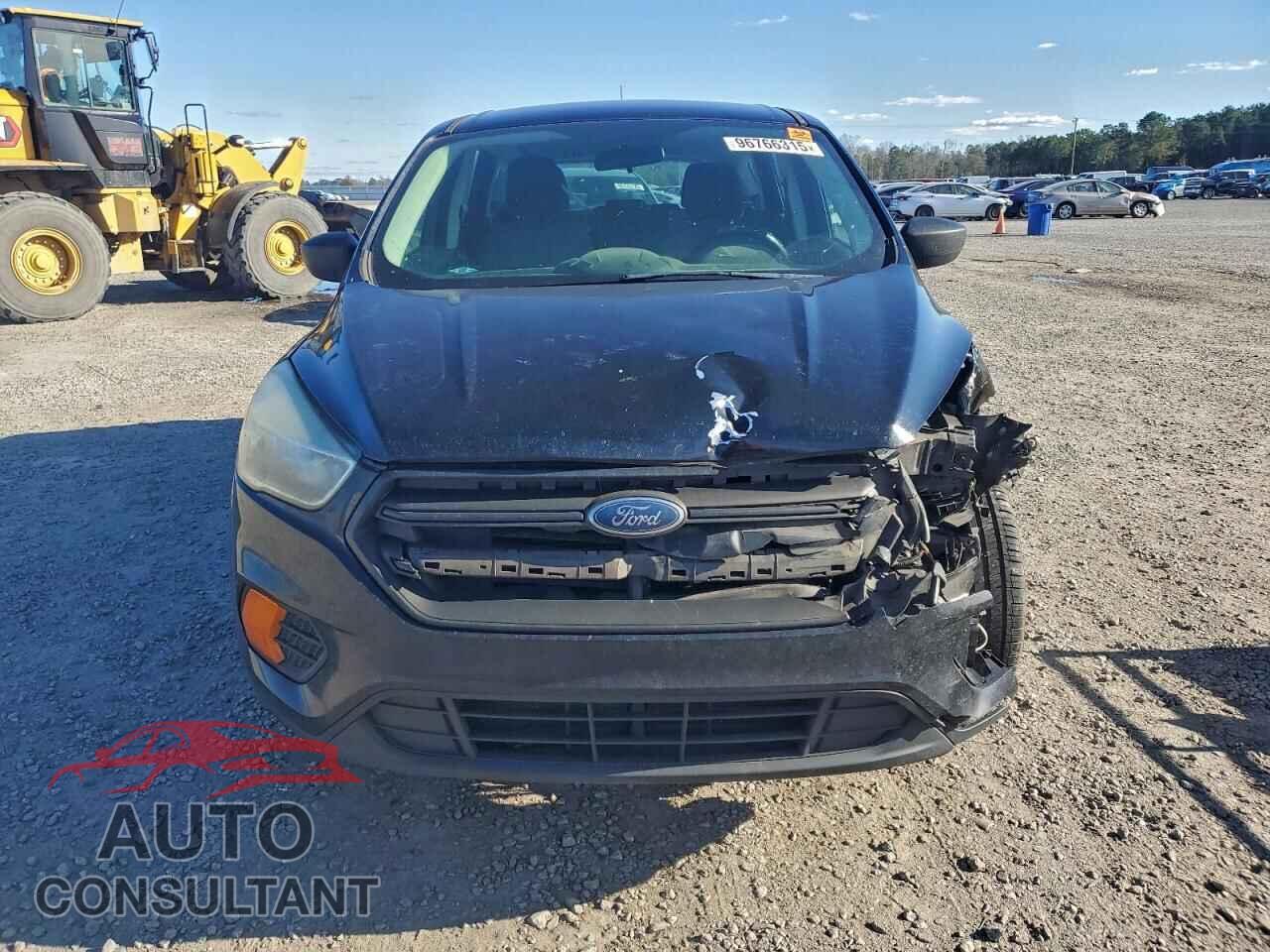 FORD ESCAPE 2017 - 1FMCU0F72HUC72488