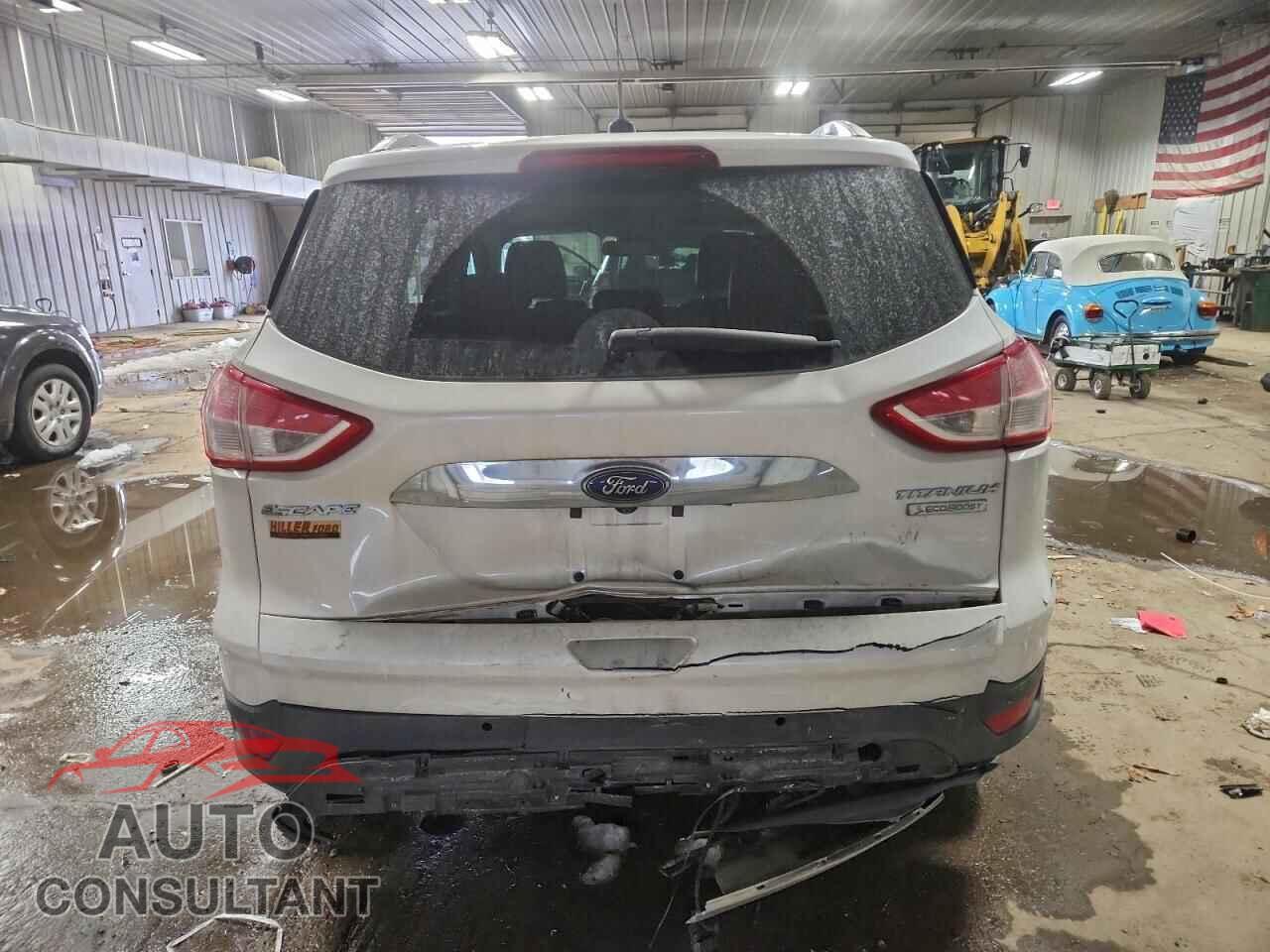 FORD ESCAPE 2014 - 1FMCU0J90EUD99132