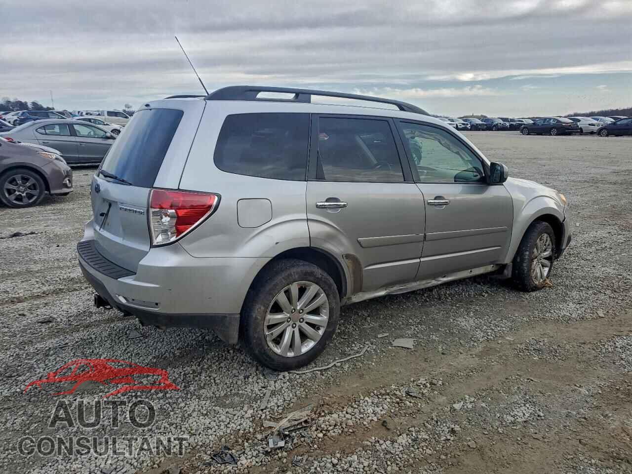 SUBARU FORESTER 2011 - JF2SHBDC8BH745733