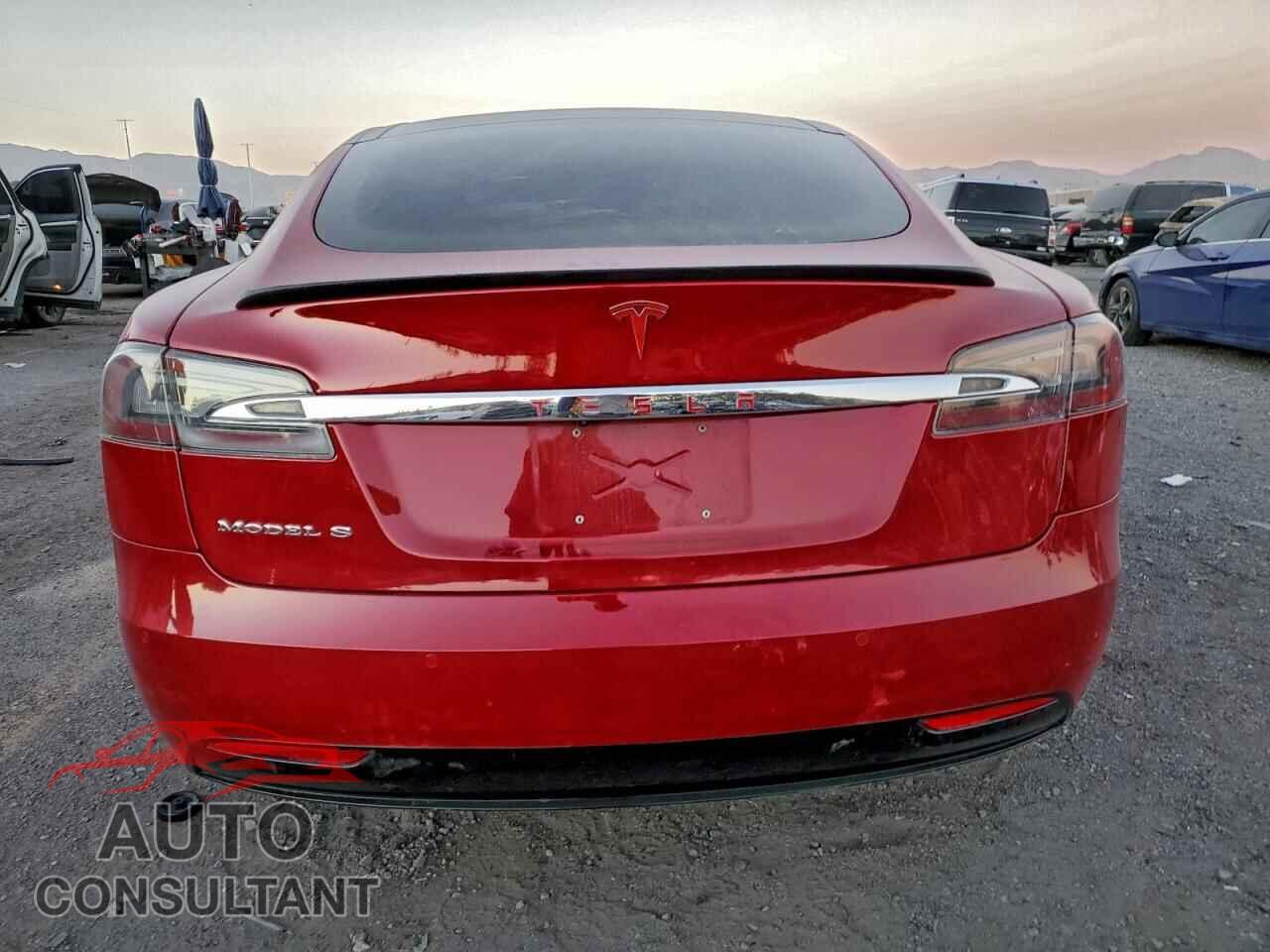 TESLA MODEL S 2017 - 5YJSA1E17HF218754