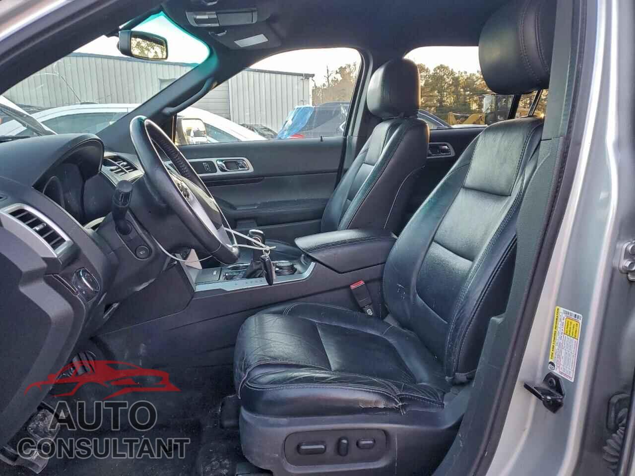 FORD EXPLORER 2013 - 1FM5K8F86DGA60093