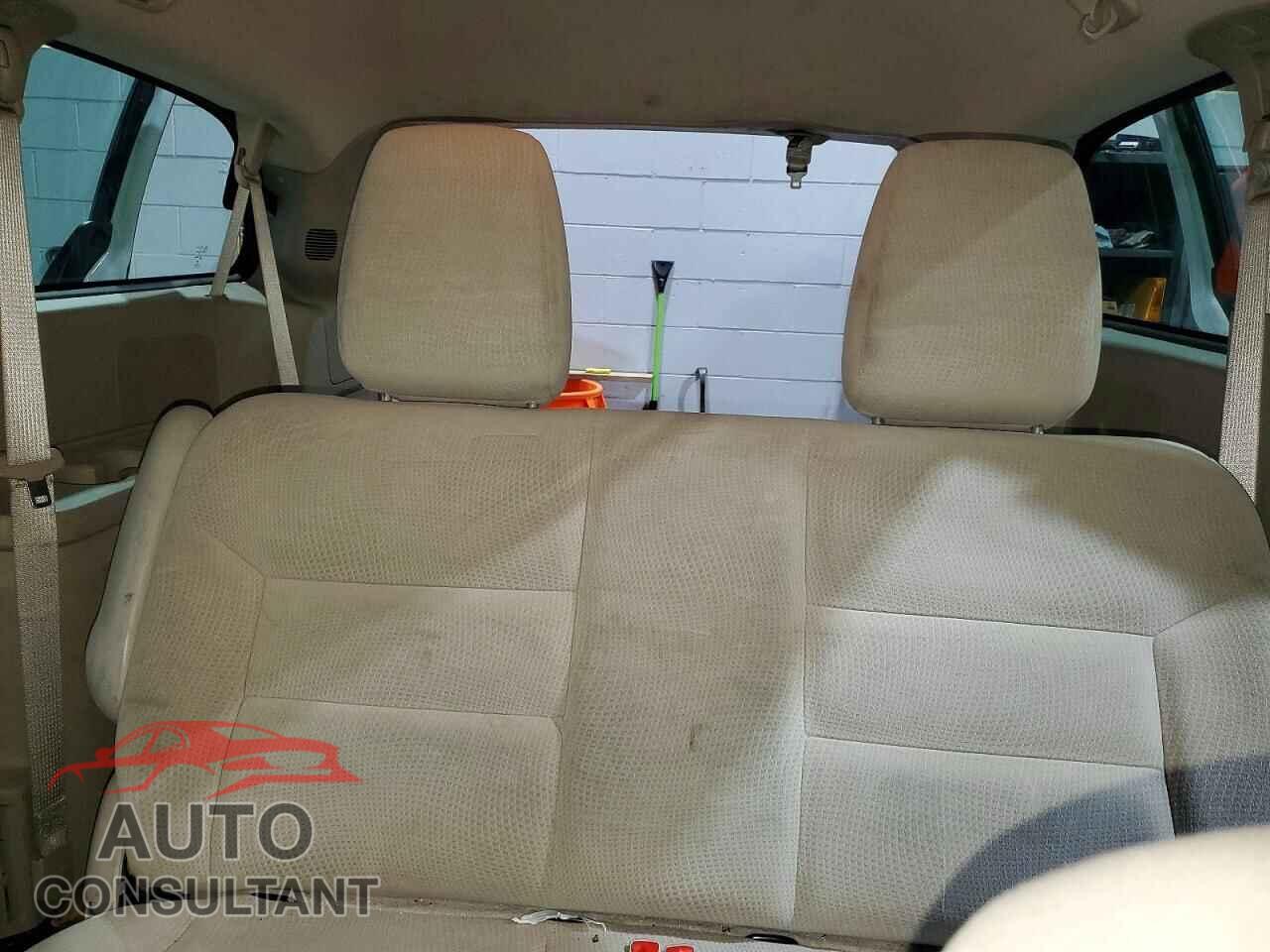 DODGE CARAVAN 2015 - 2C4RDGBG9FR749747