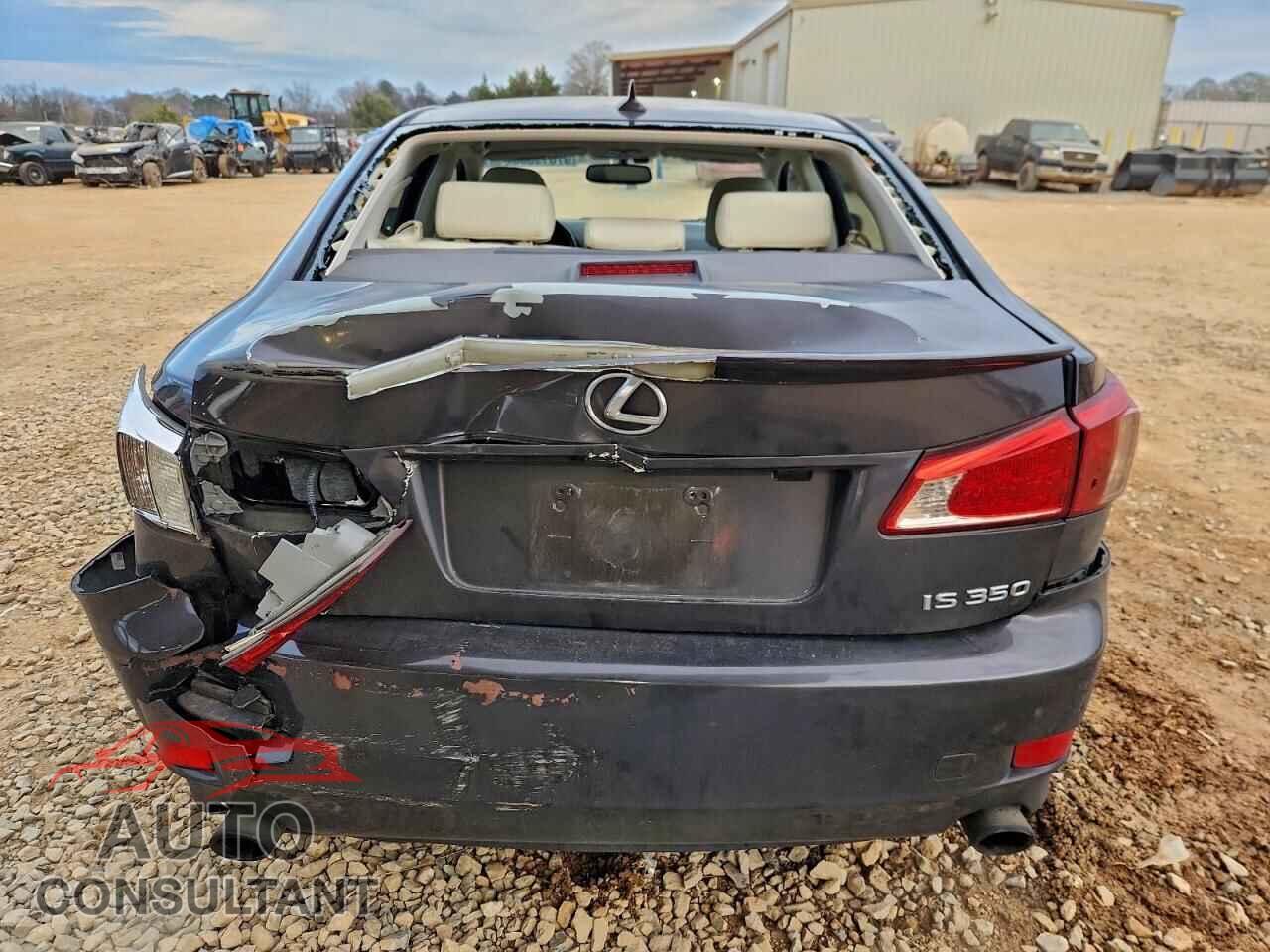 LEXUS IS 2012 - JTHCF5C25C5058438