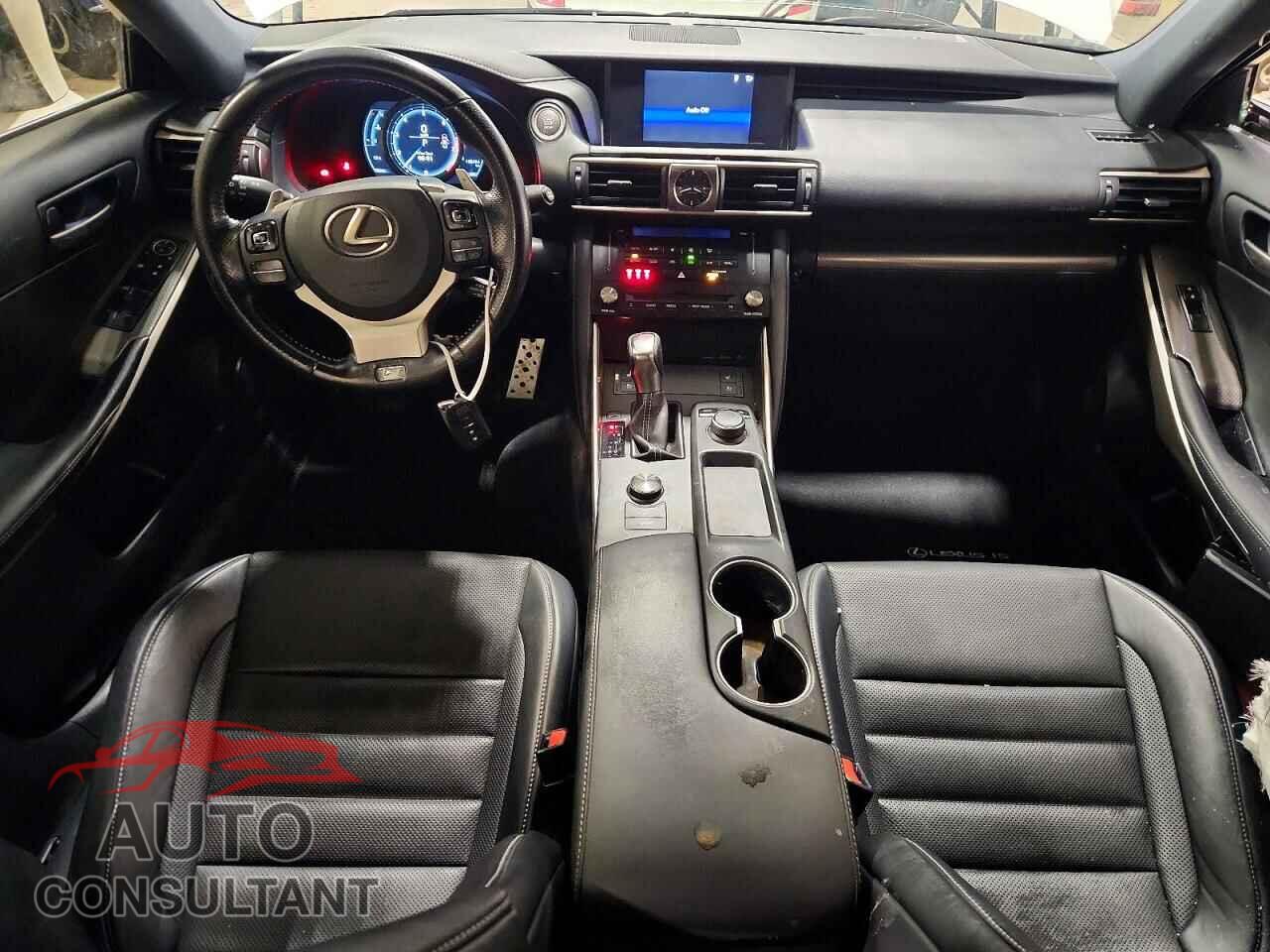 LEXUS IS 2017 - JTHCM1D28H5016124
