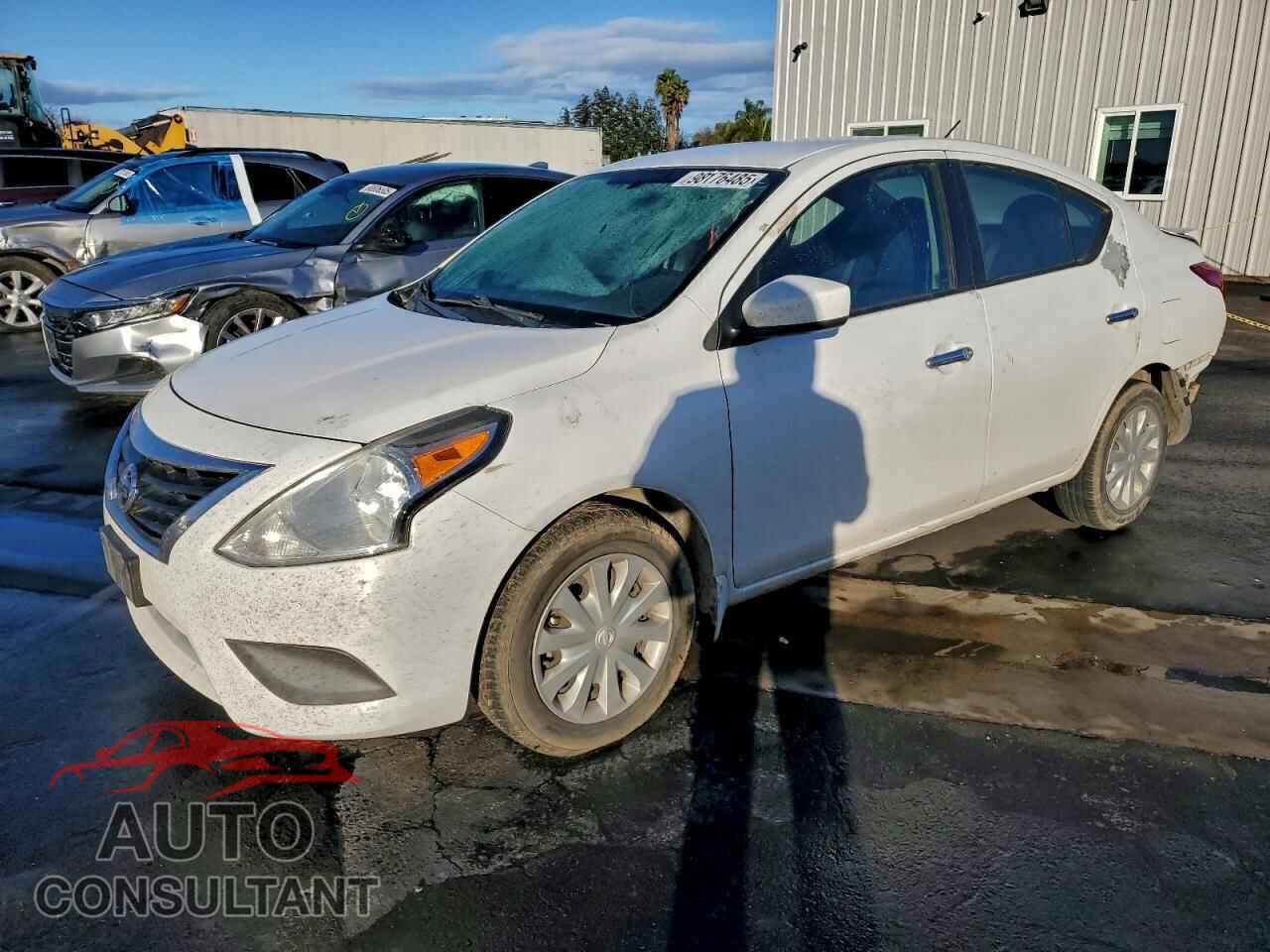 NISSAN VERSA 2017 - 3N1CN7AP3HL832341