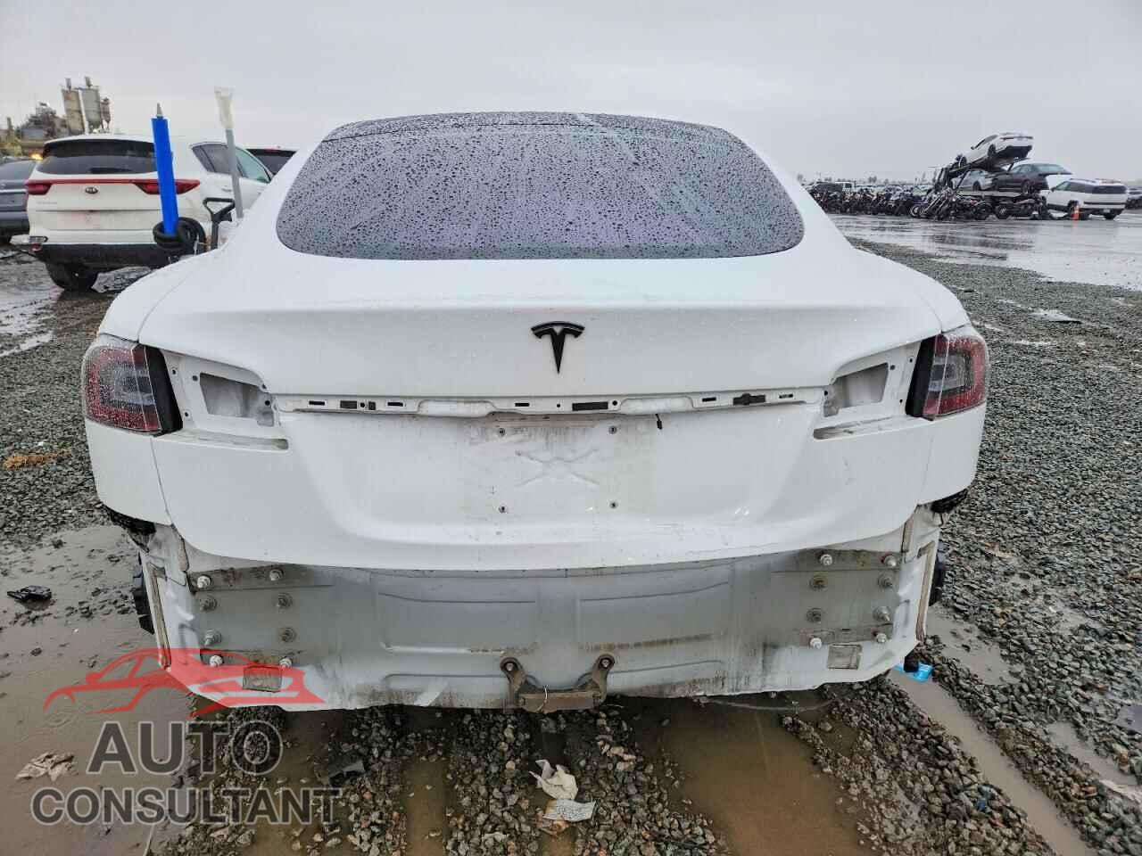 TESLA MODEL S 2016 - 5YJSA1E11GF161000