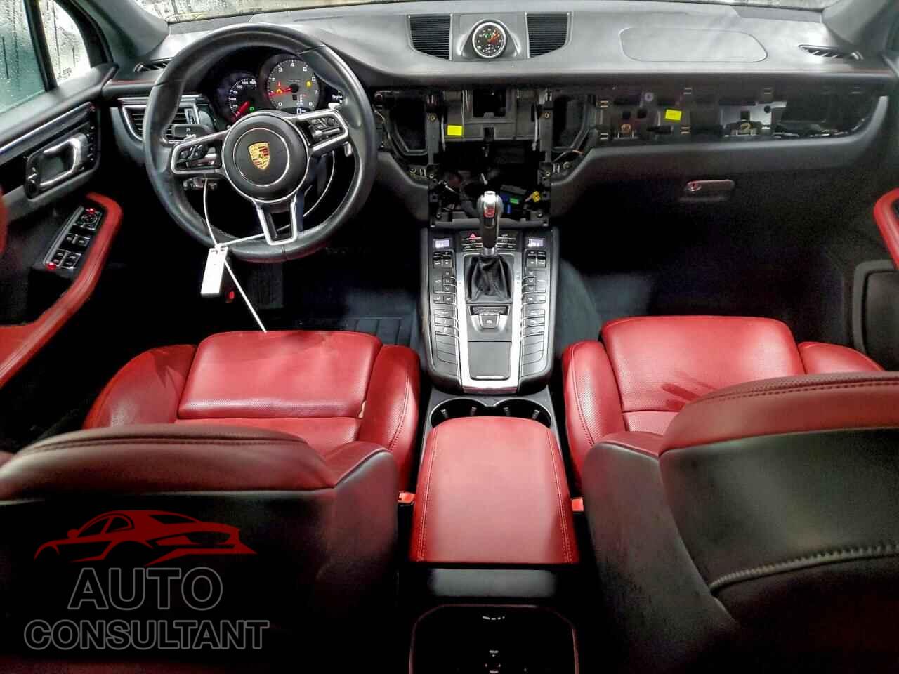 PORSCHE MACAN 2015 - WP1AB2A52FLB67566