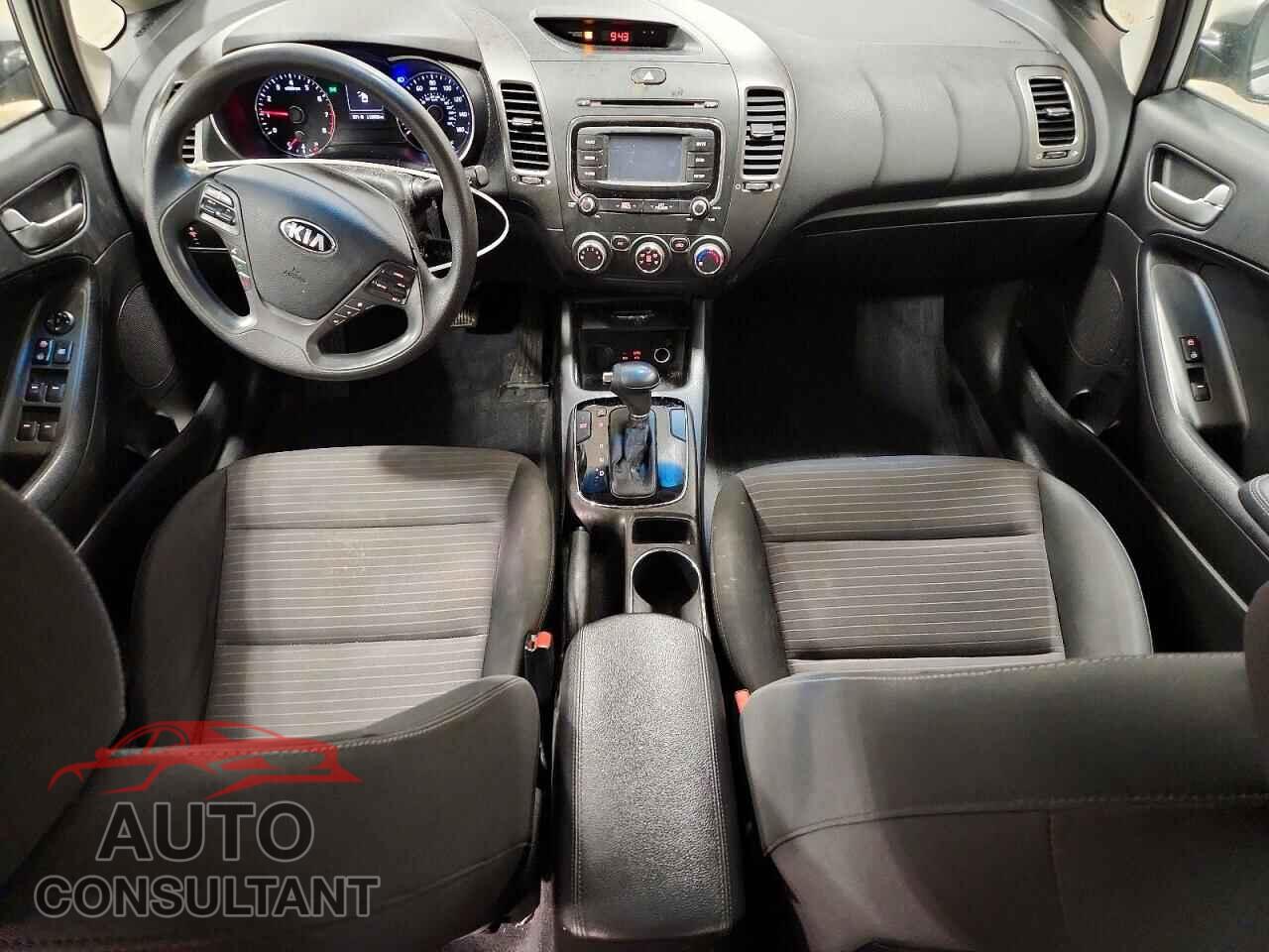 KIA FORTE 2017 - 3KPFL4A79HE022280