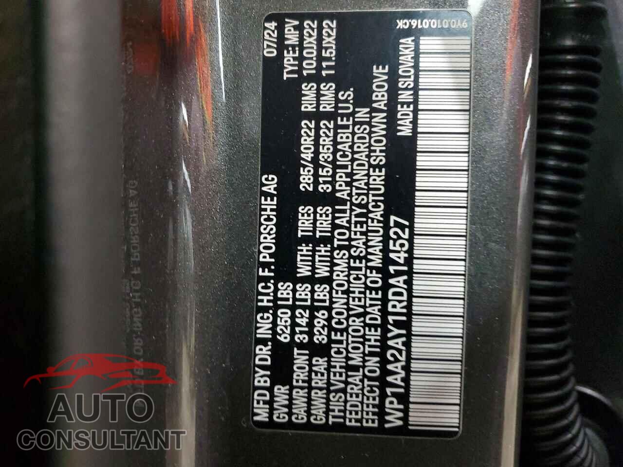 PORSCHE CAYENNE 2024 - WP1AA2AY1RDA14527
