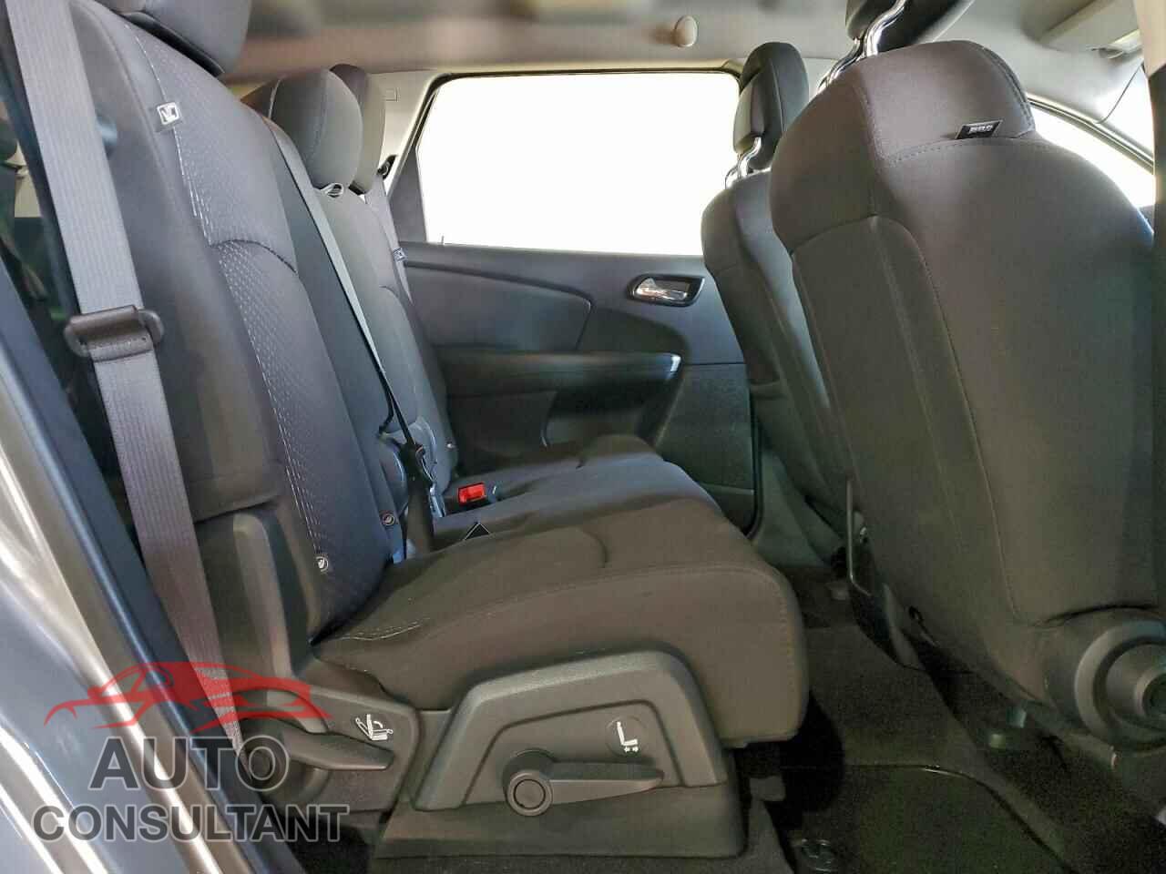 DODGE JOURNEY 2017 - 3C4PDCAB0HT525577