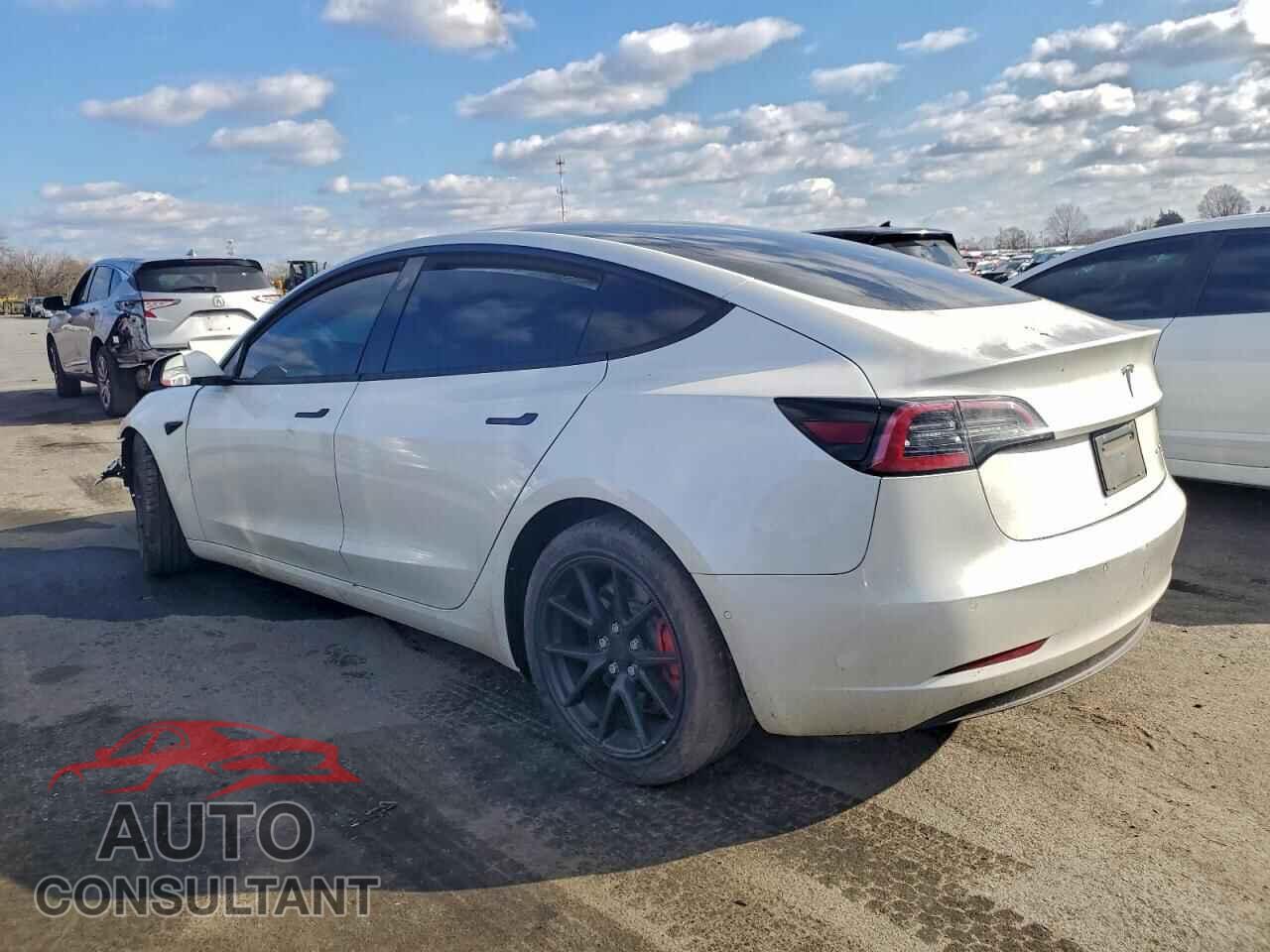 TESLA MODEL 3 2021 - 5YJ3E1EBXMF849459