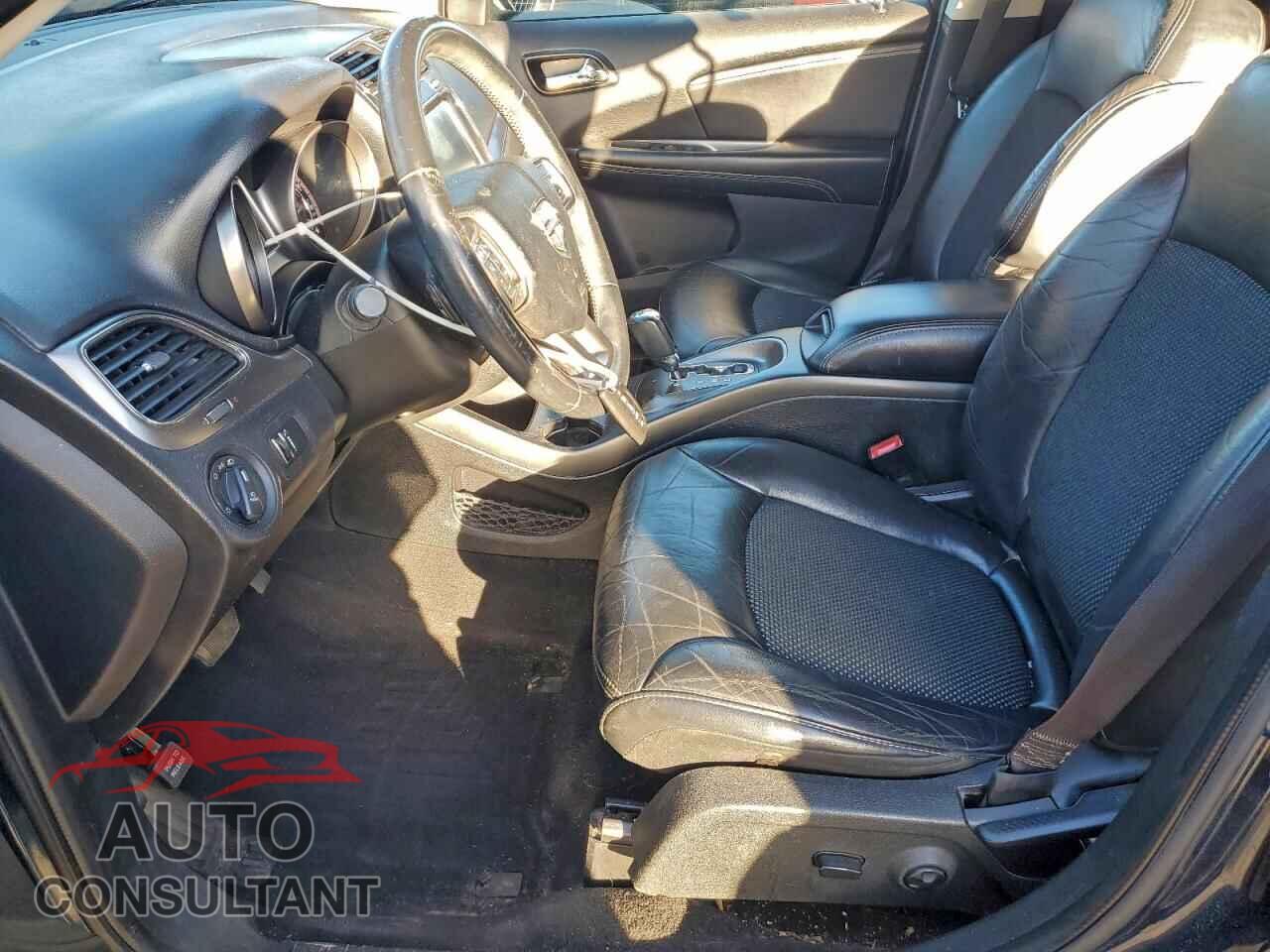 DODGE JOURNEY 2015 - 3C4PDDGG2FT709473