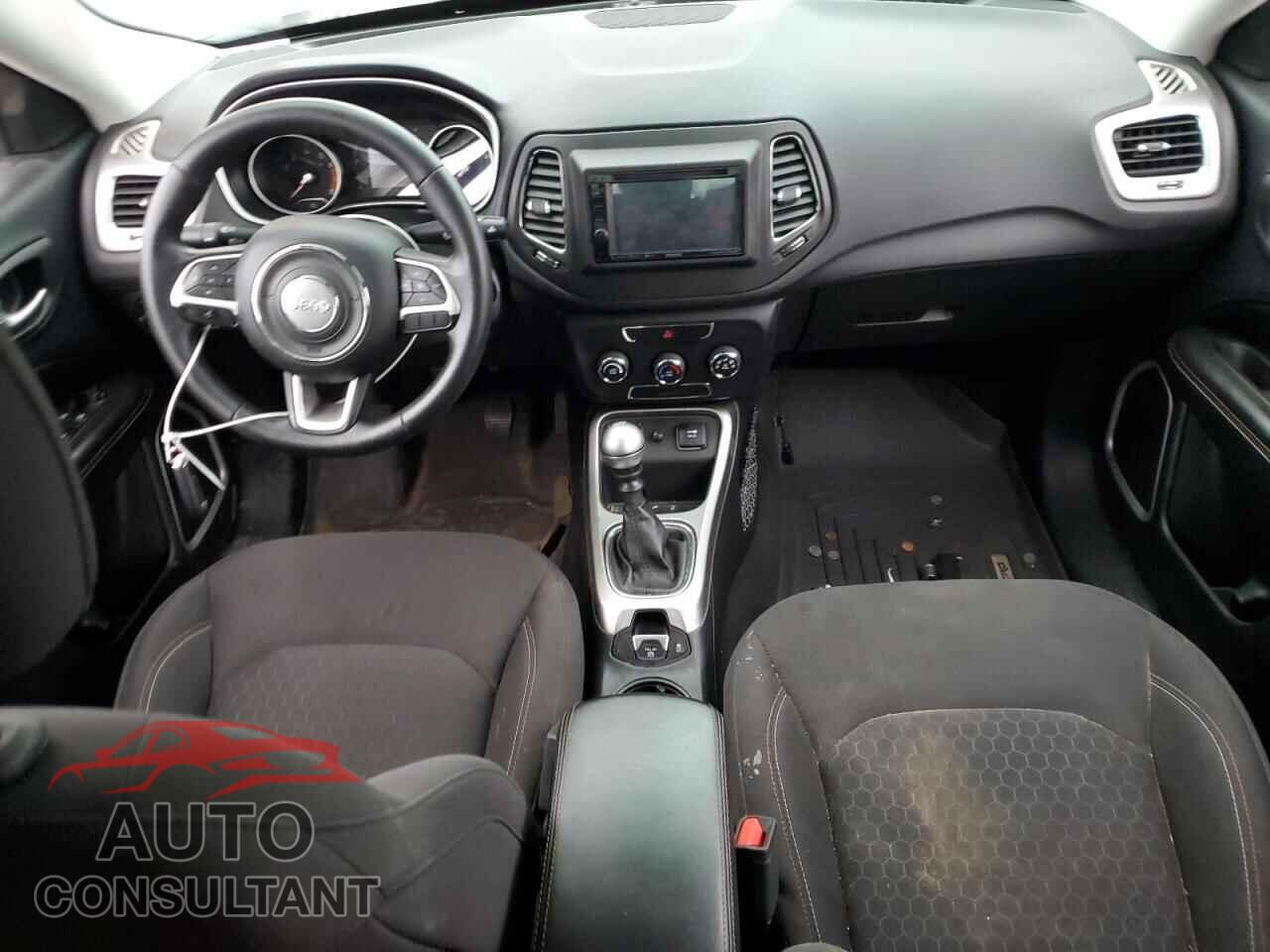 JEEP COMPASS 2017 - 3C4NJCAB8HT672942