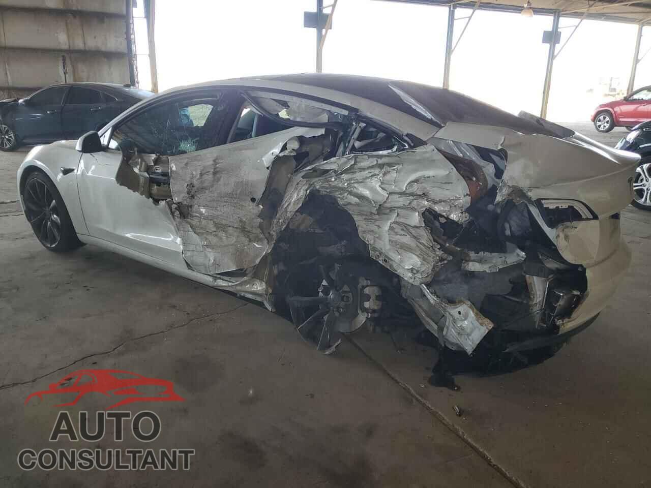 TESLA MODEL 3 2022 - 5YJ3E1EB8NF107322