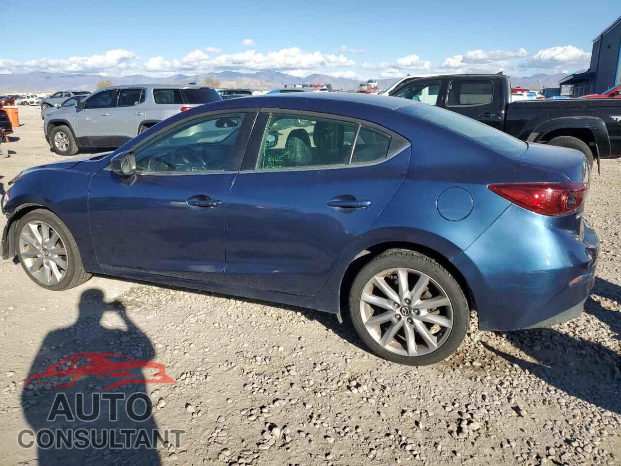 MAZDA 3 2017 - 3MZBN1V76HM121594