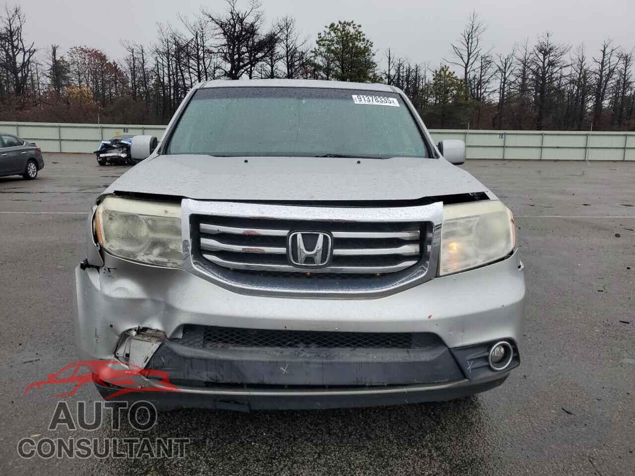 HONDA PILOT 2012 - 5FNYF4H50CB009232
