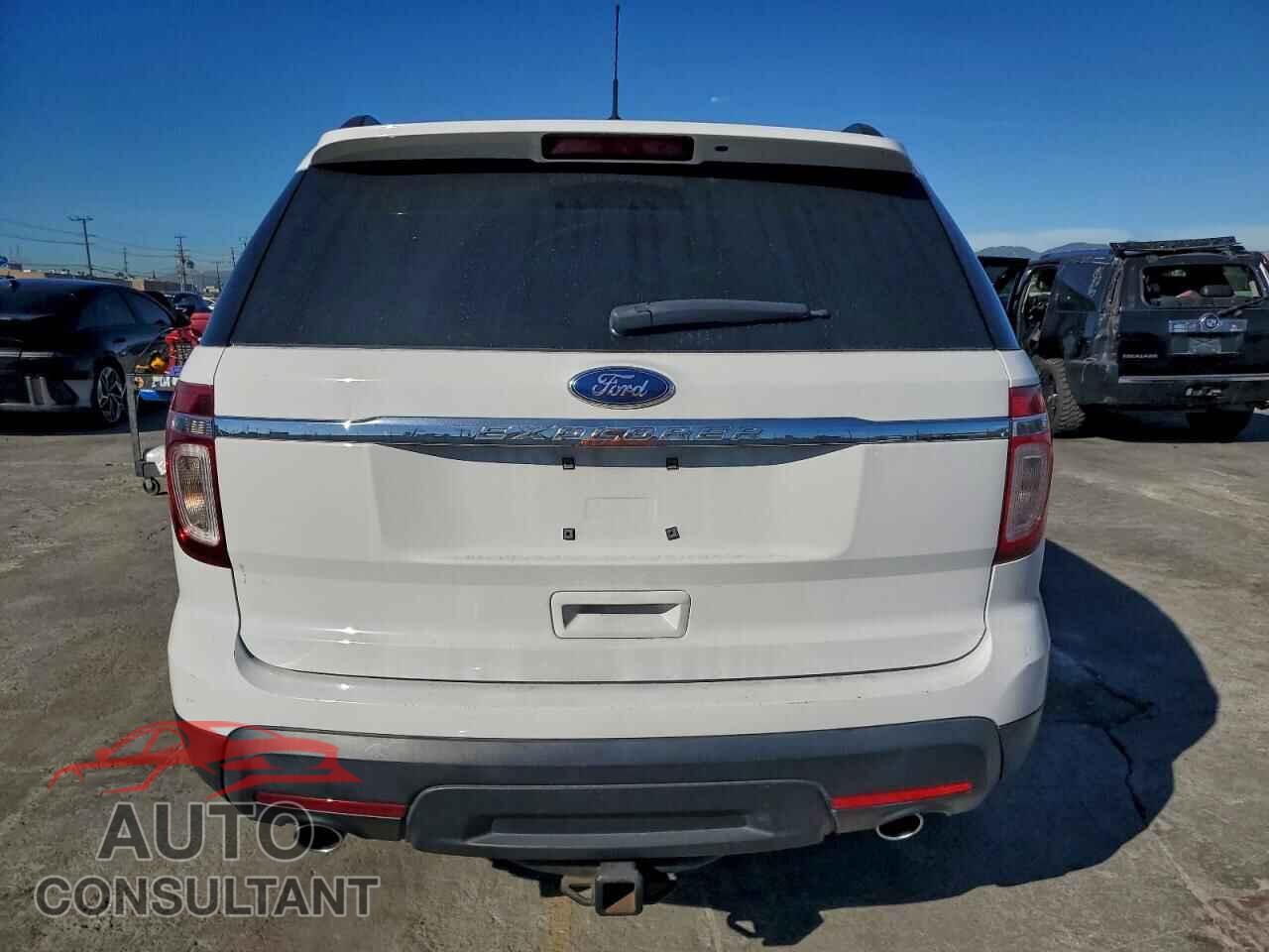 FORD EXPLORER 2015 - 1FM5K7B81FGA45889