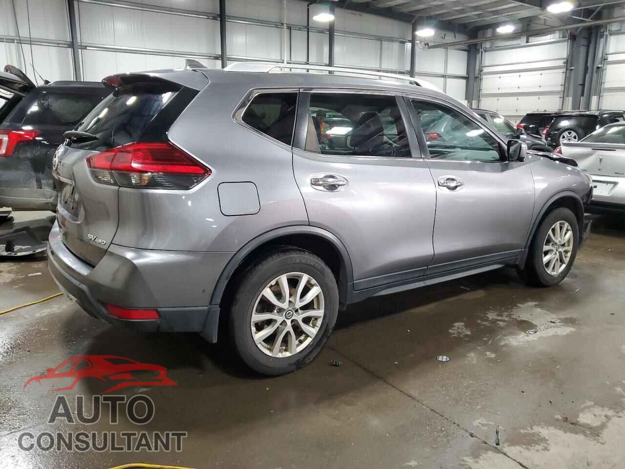 NISSAN ROGUE 2017 - KNMAT2MV5HP519805