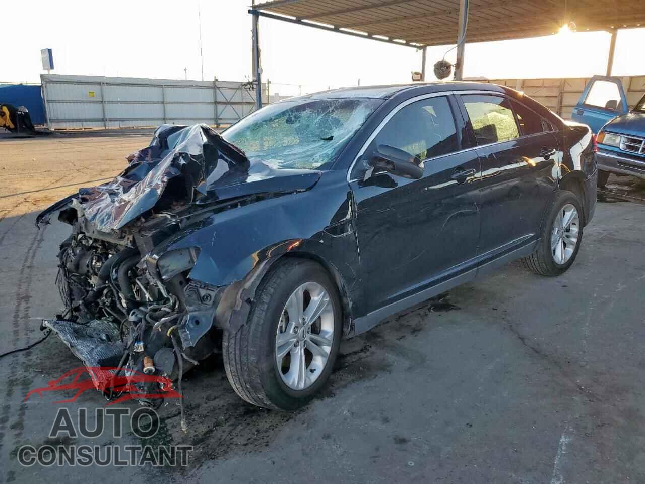 FORD TAURUS 2014 - 1FAHP2E82EG182247