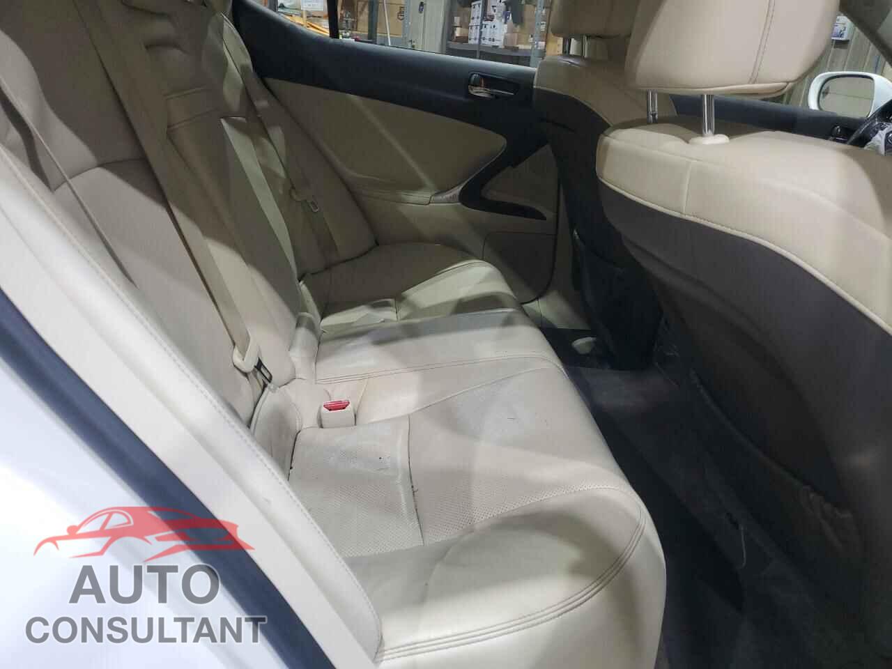 LEXUS IS 2010 - JTHCF5C25A5038039