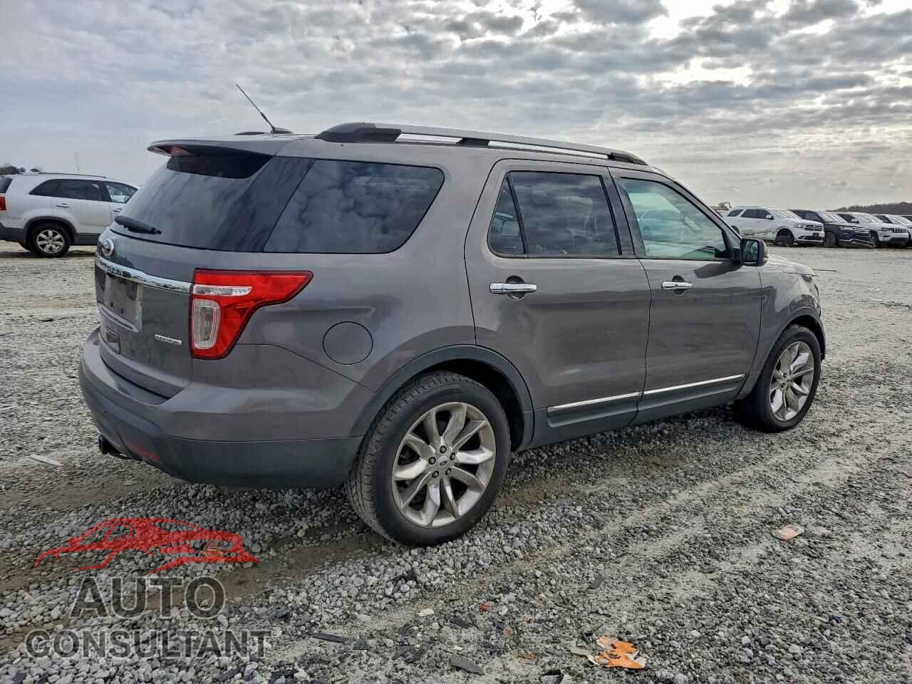 FORD EXPLORER 2013 - 1FM5K7F83DGA10097