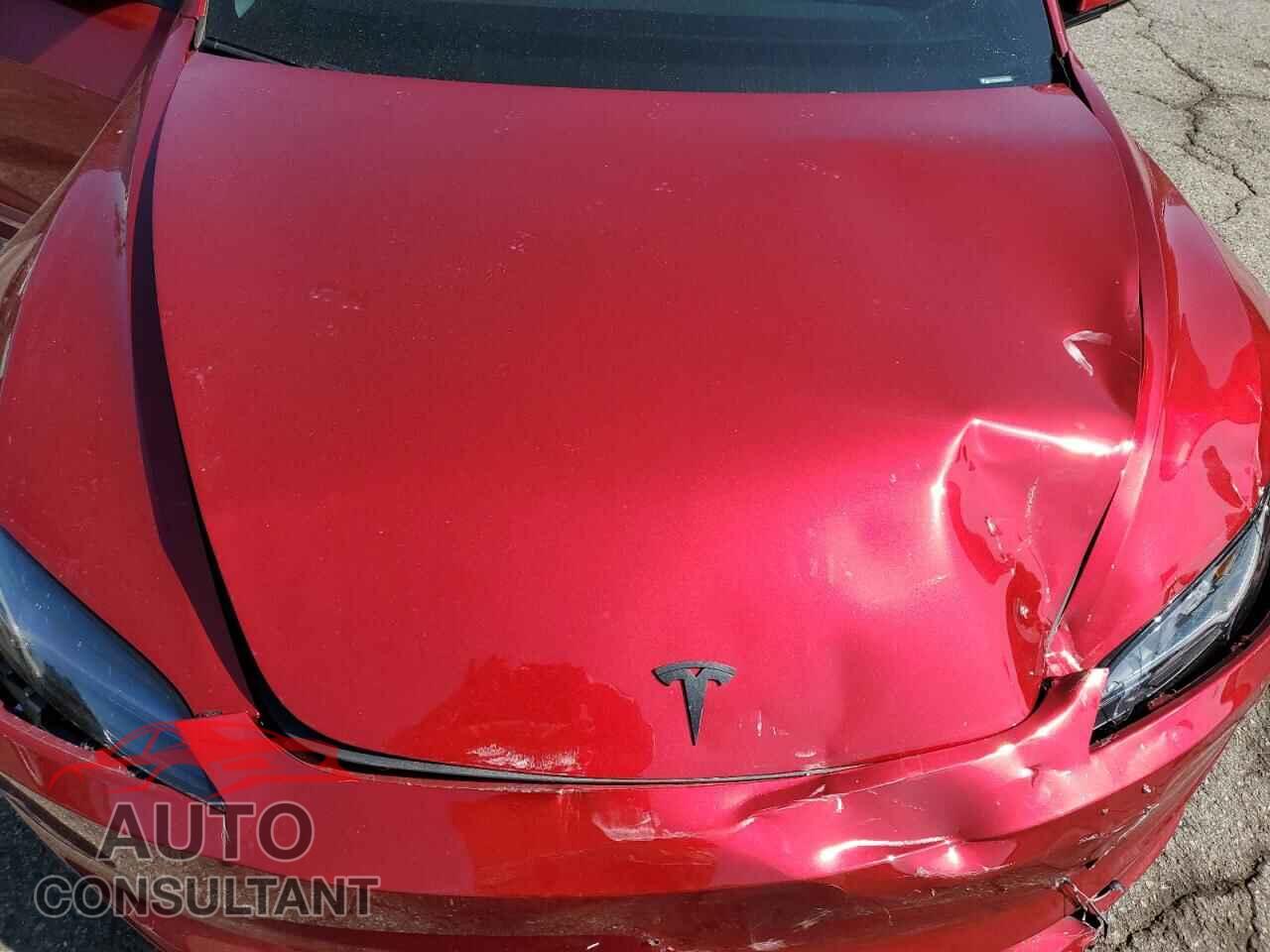 TESLA MODEL 3 2025 - 5YJ3E1EA5SF942524