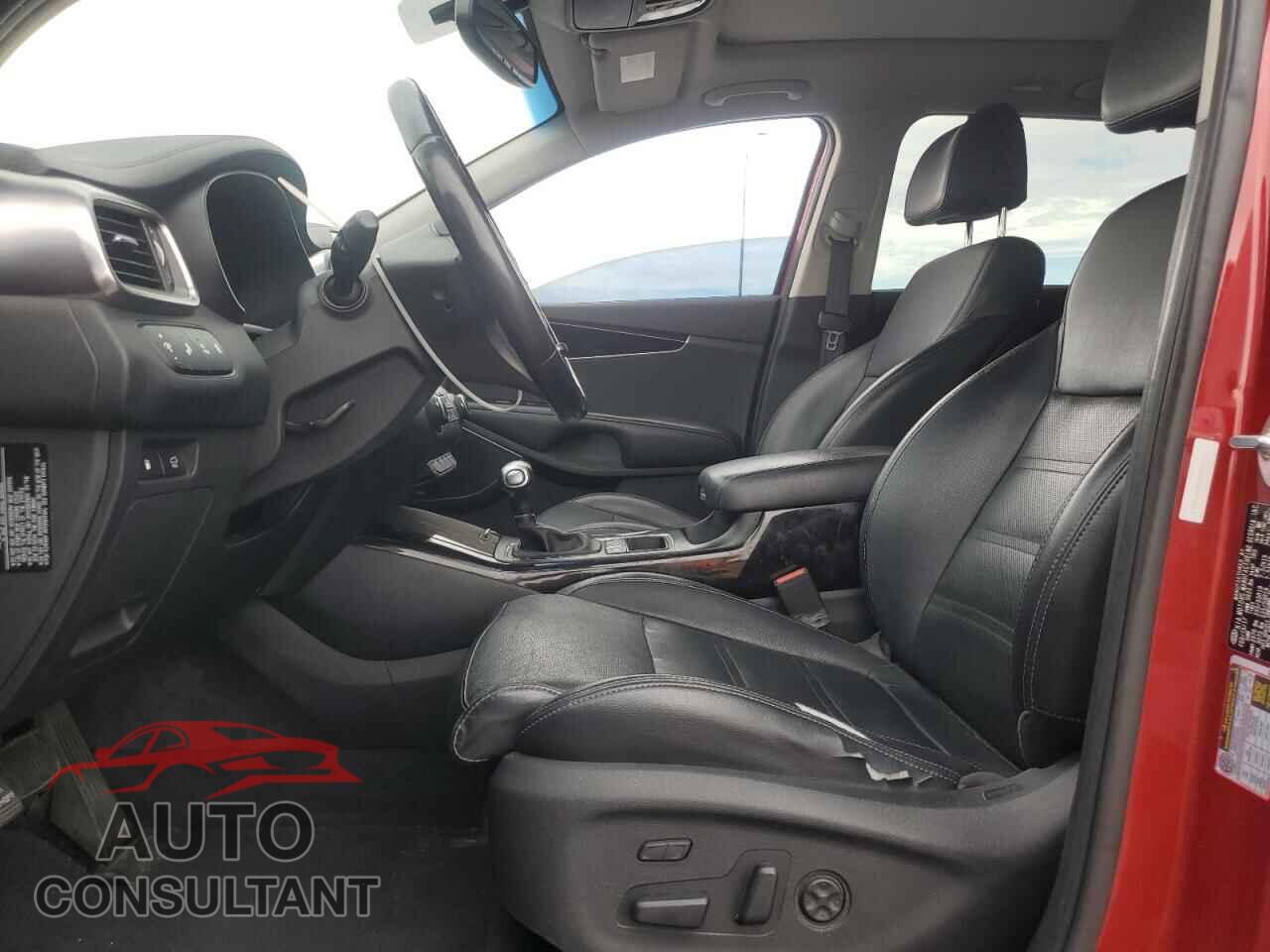 KIA SORENTO 2017 - 5XYPKDA52HG318864