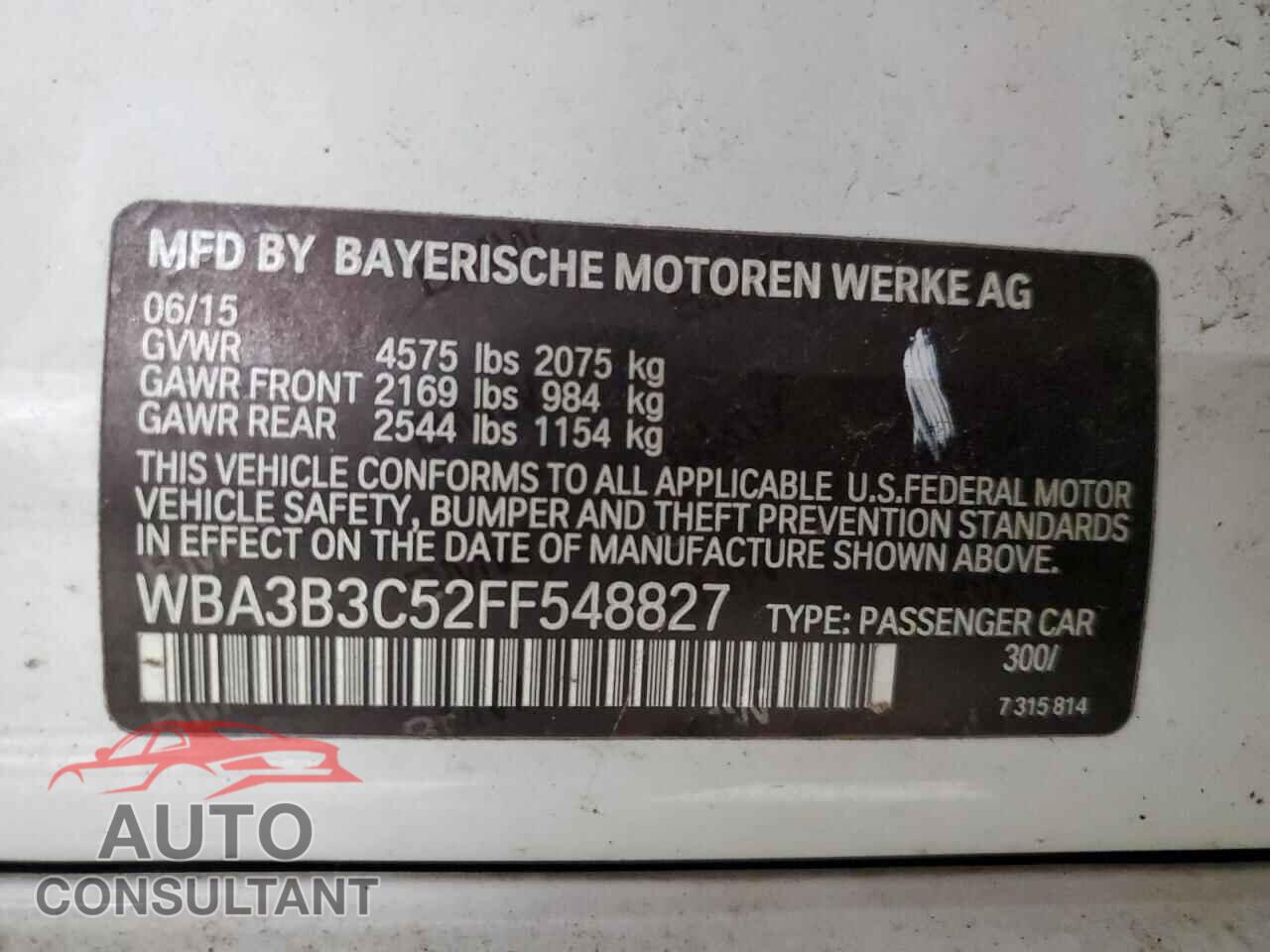 BMW 3 SERIES 2015 - WBA3B3C52FF548827