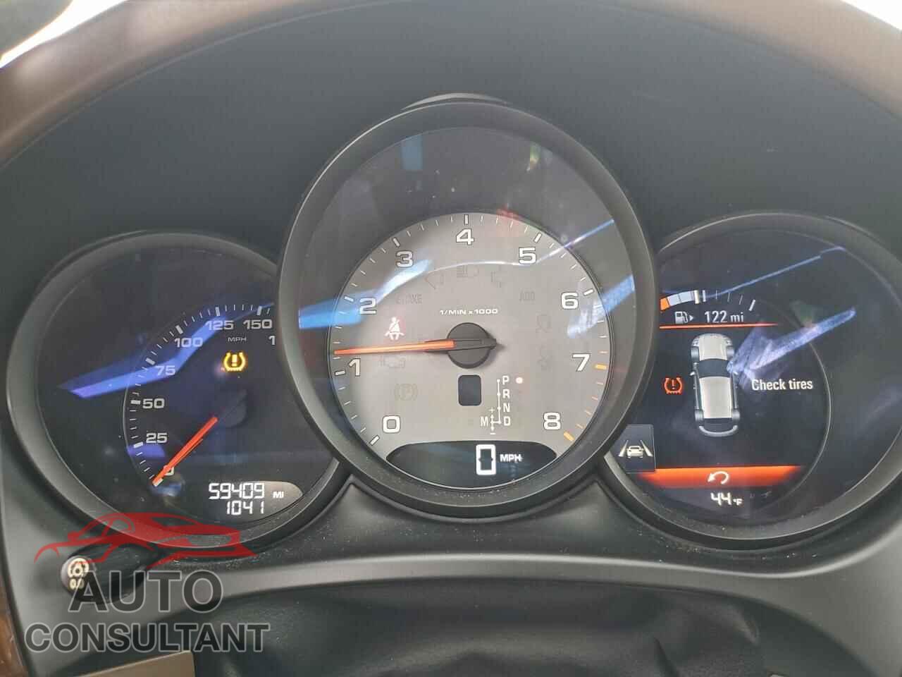 PORSCHE MACAN 2018 - WP1AB2A59JLB38168